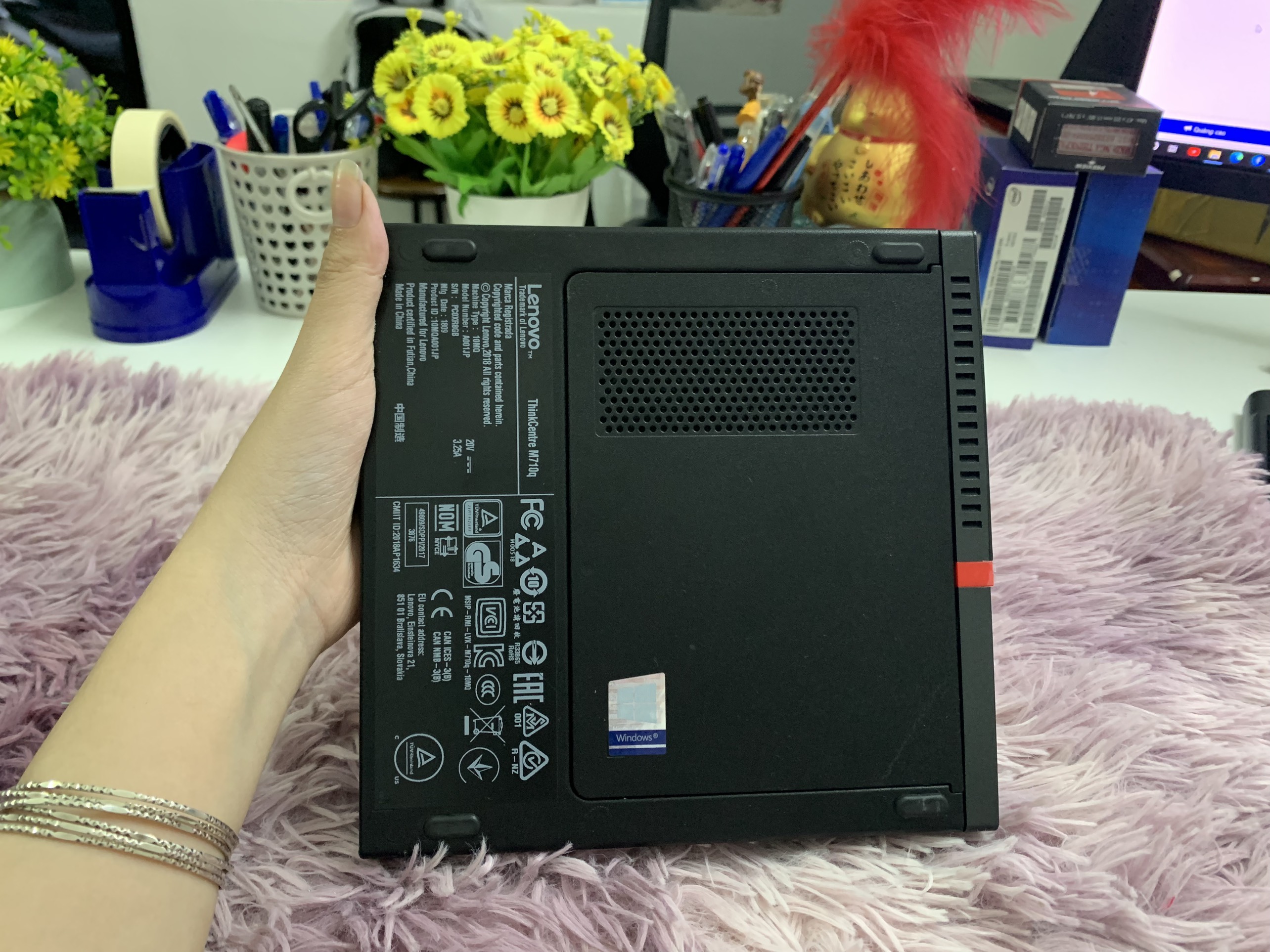 Lenovo Thinkcentre M710q
