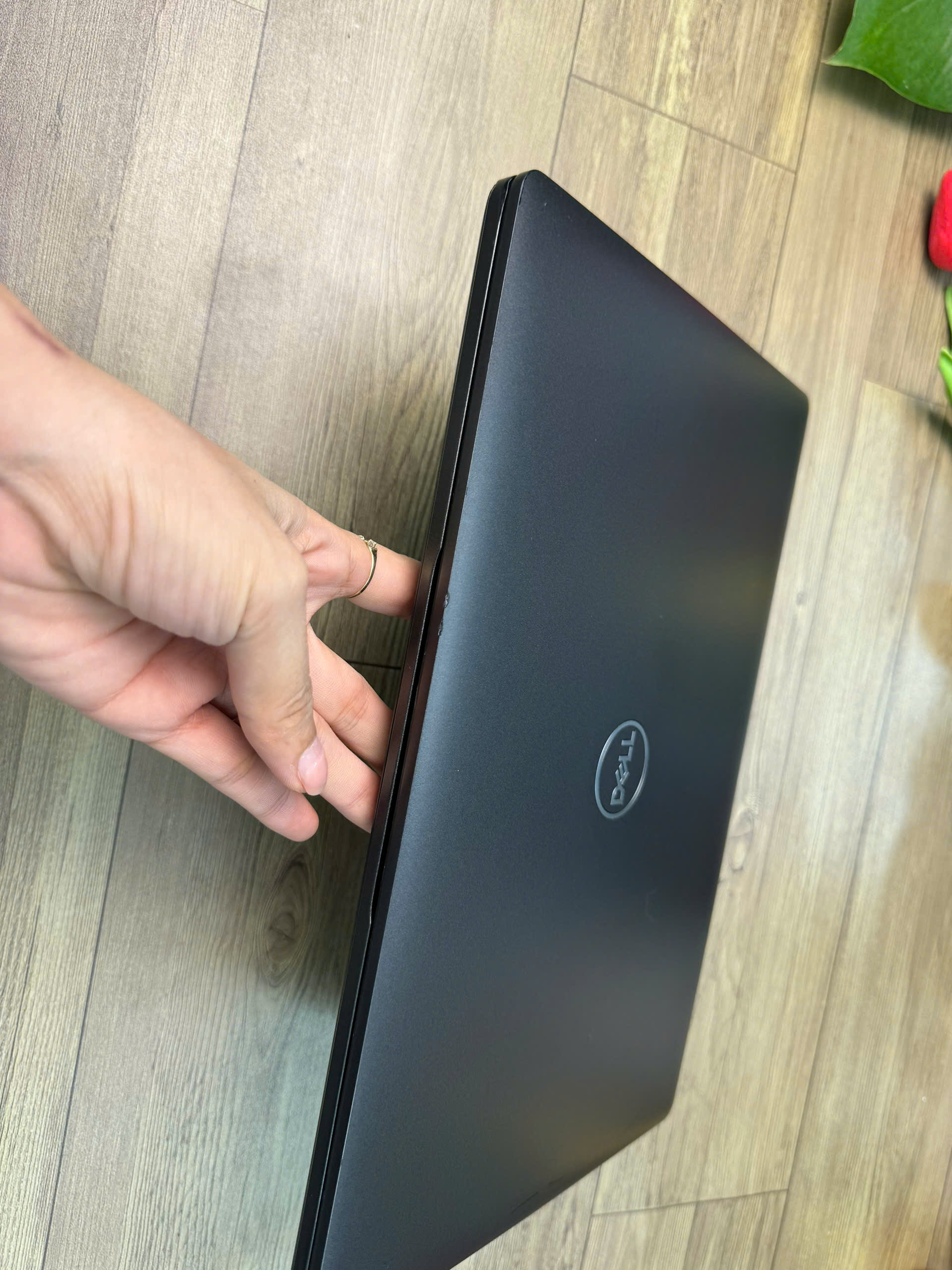 Dell Latitude 5400