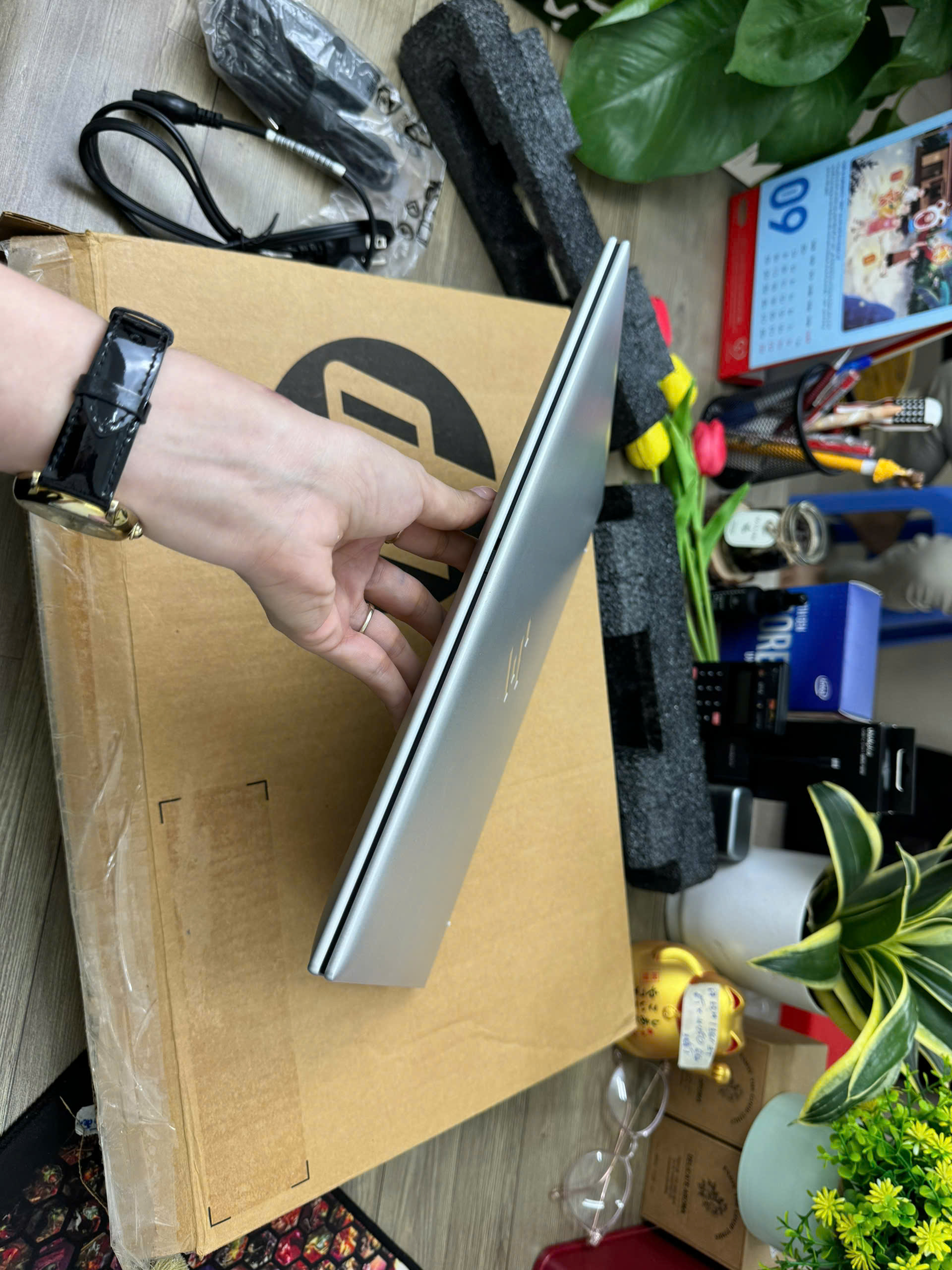 HP Elitebook 1040 G9 - Chuẩn NEW Fullbox - BH US 04-2025