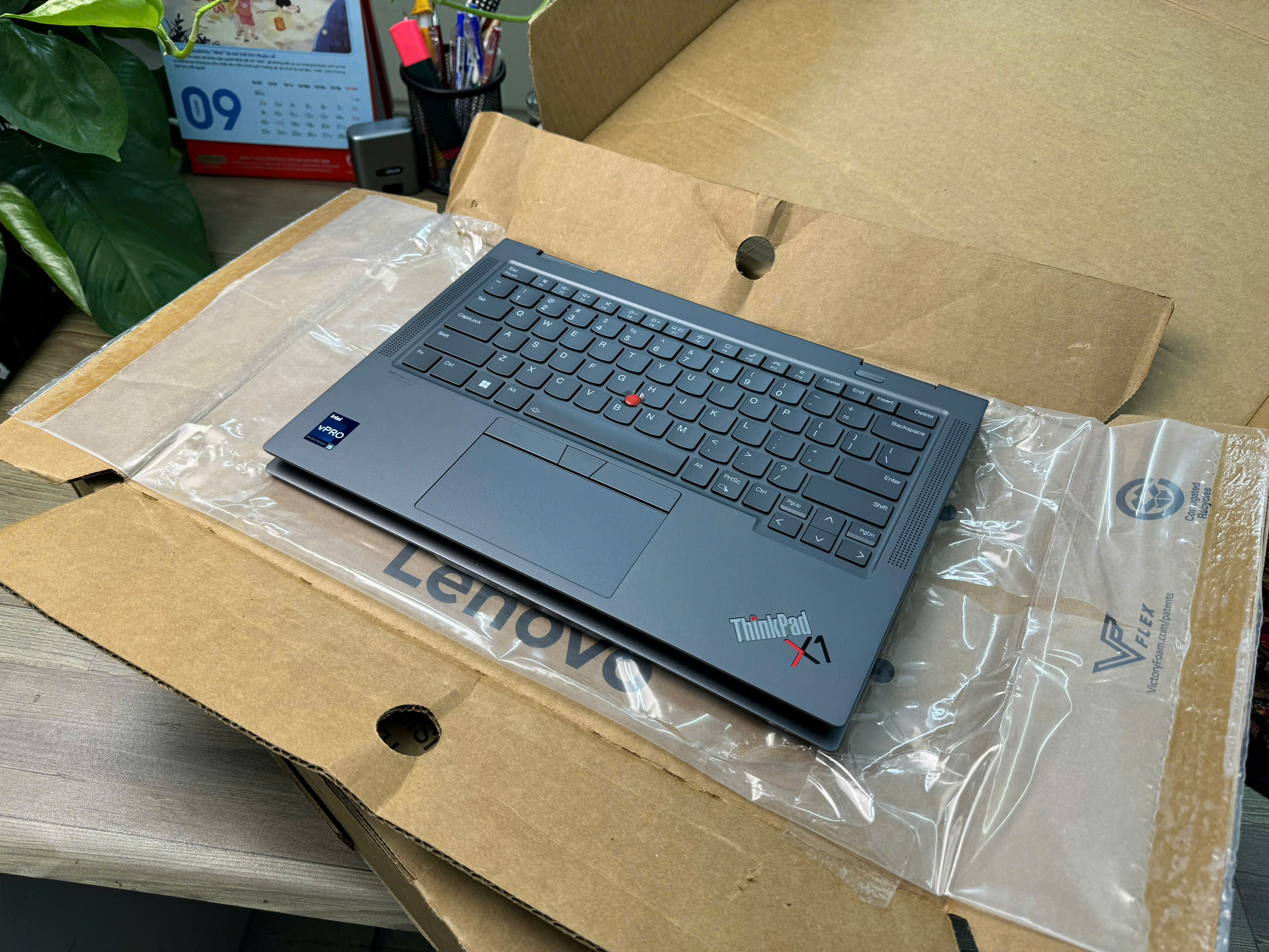 Thinkpad X1 Yoga Gen 7 -  NEW Outlet FULLBOX - BH US 10-2026