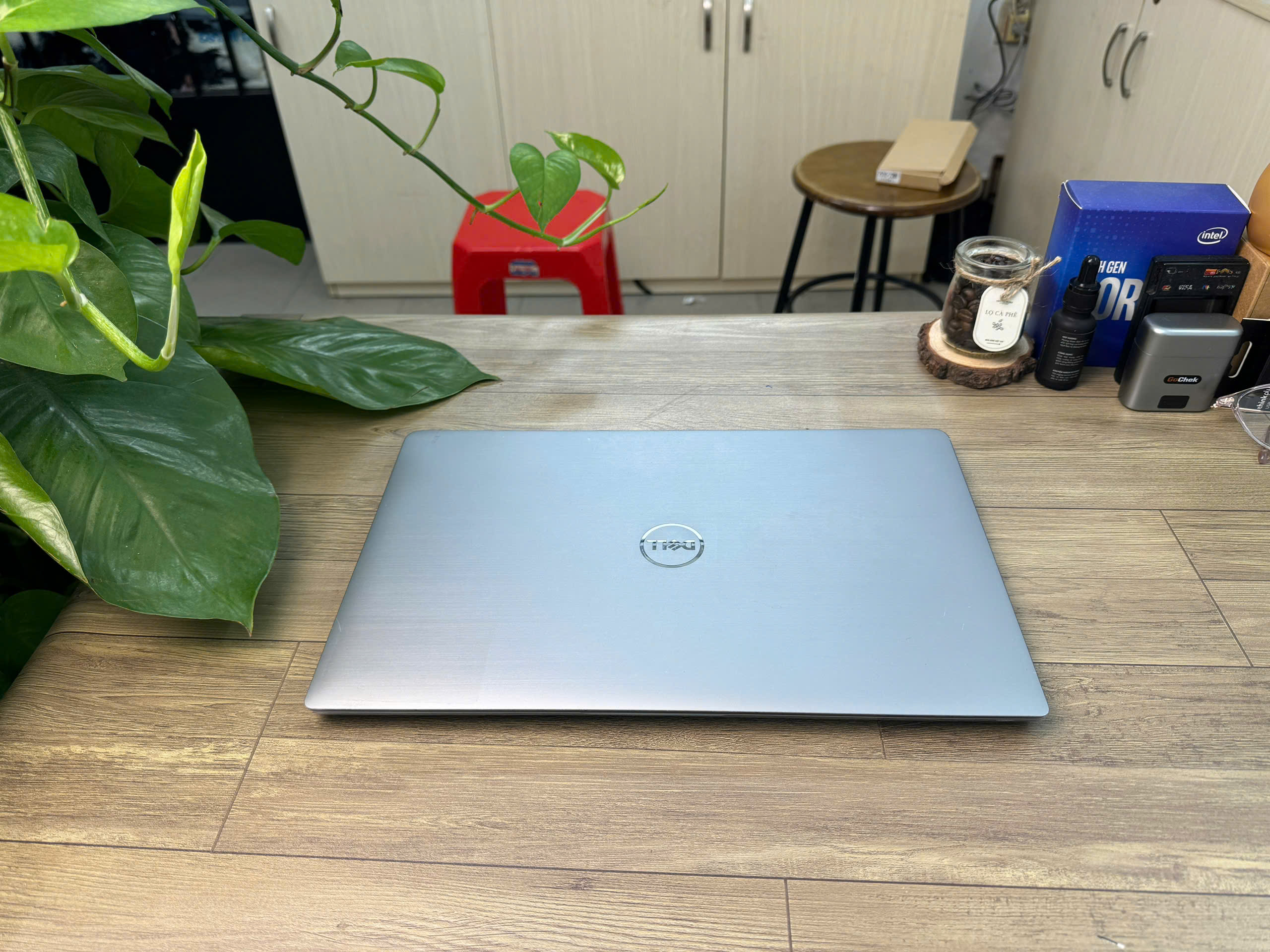 Dell Latitude 9520