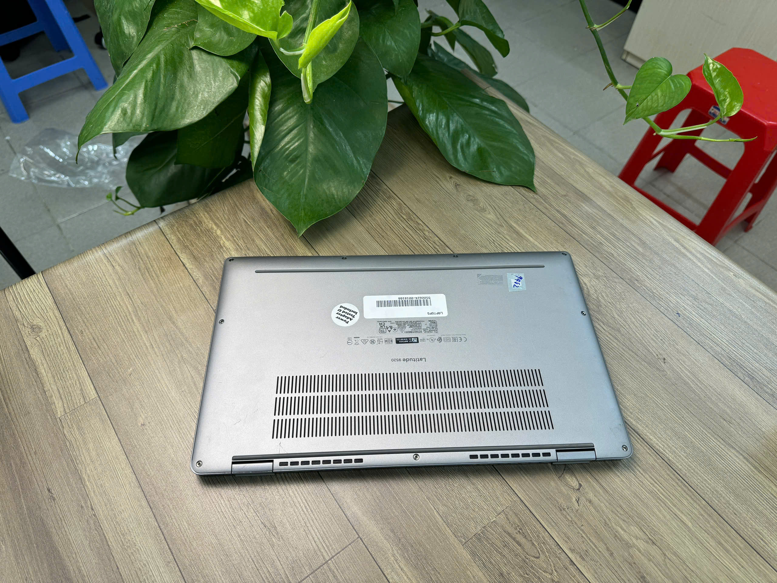 Dell Latitude 9520