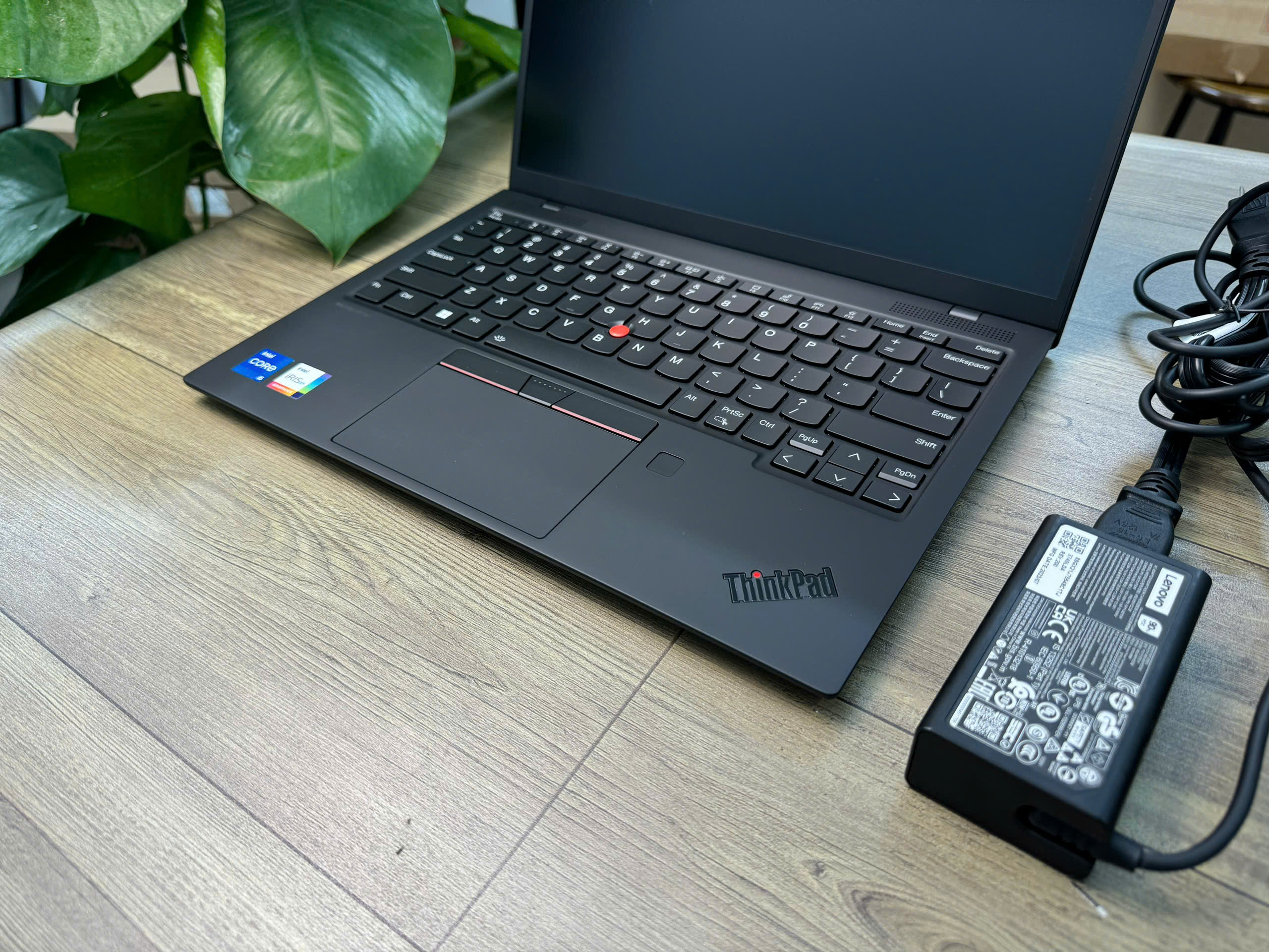 Thinkpad X1 Nano Gen 3 - NEW OUTLET chưa sử dụng - BH US 06-2025