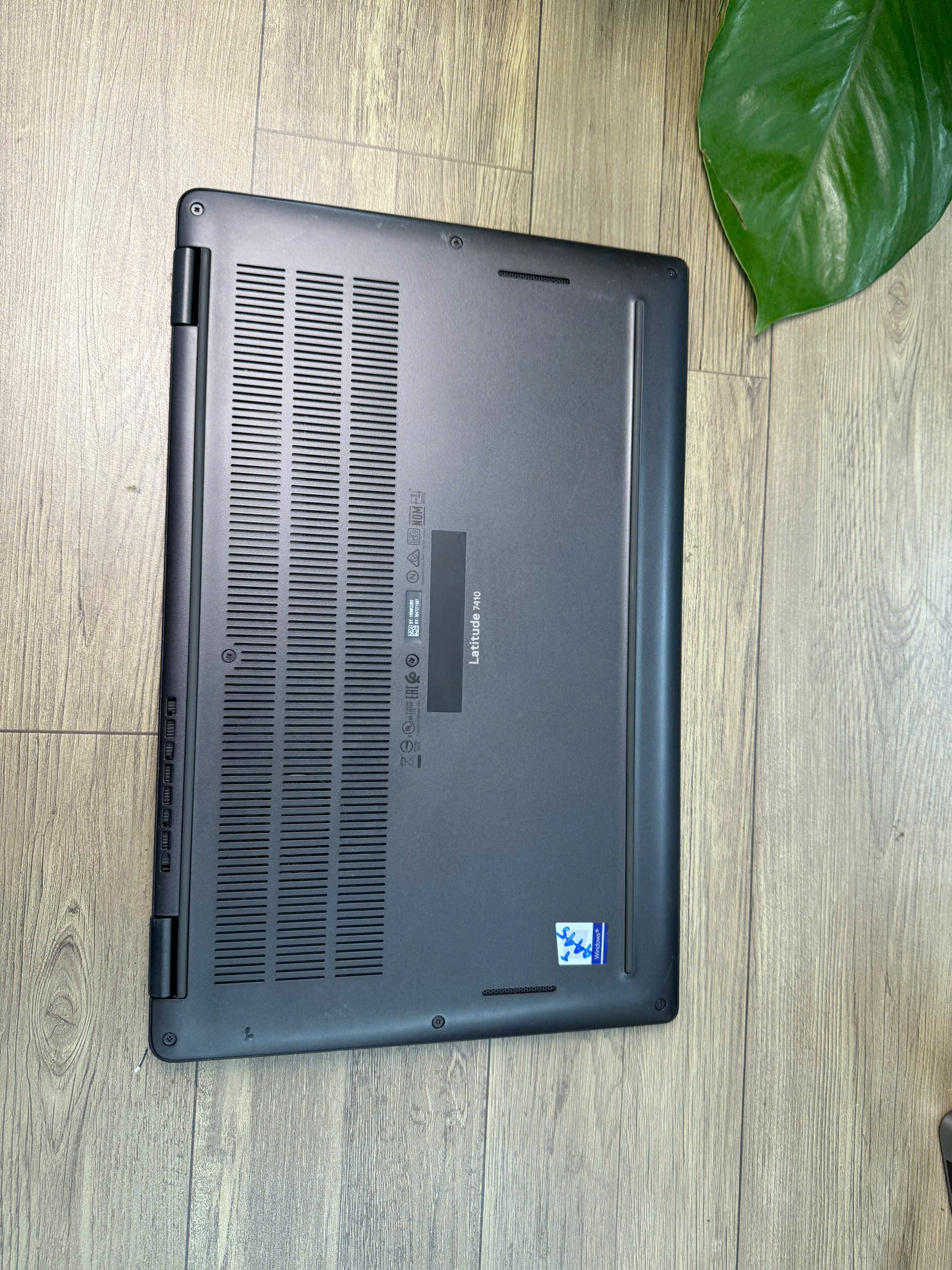 Dell Latitude 7410