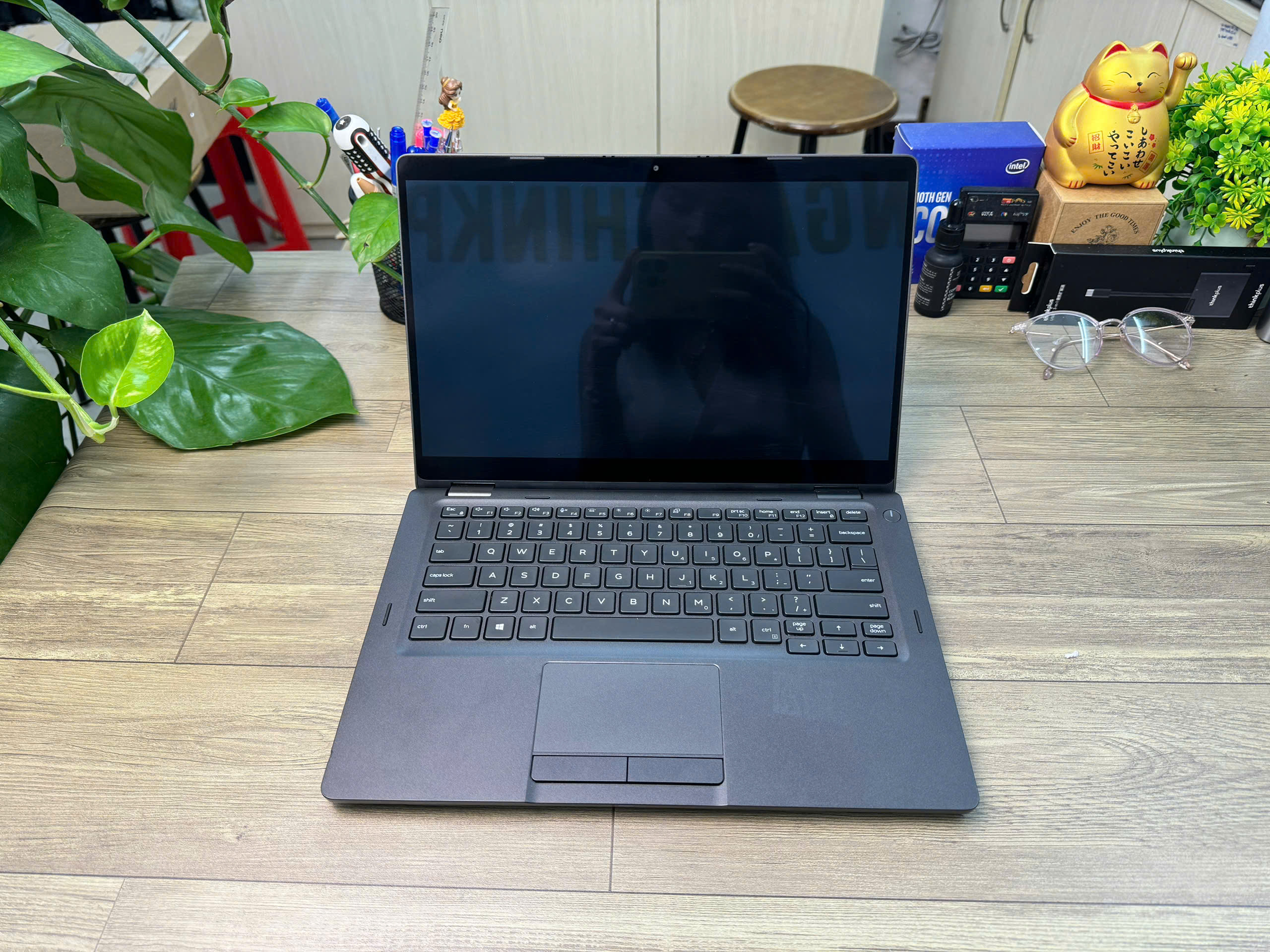 Dell Latitude 5300  bản 2in1