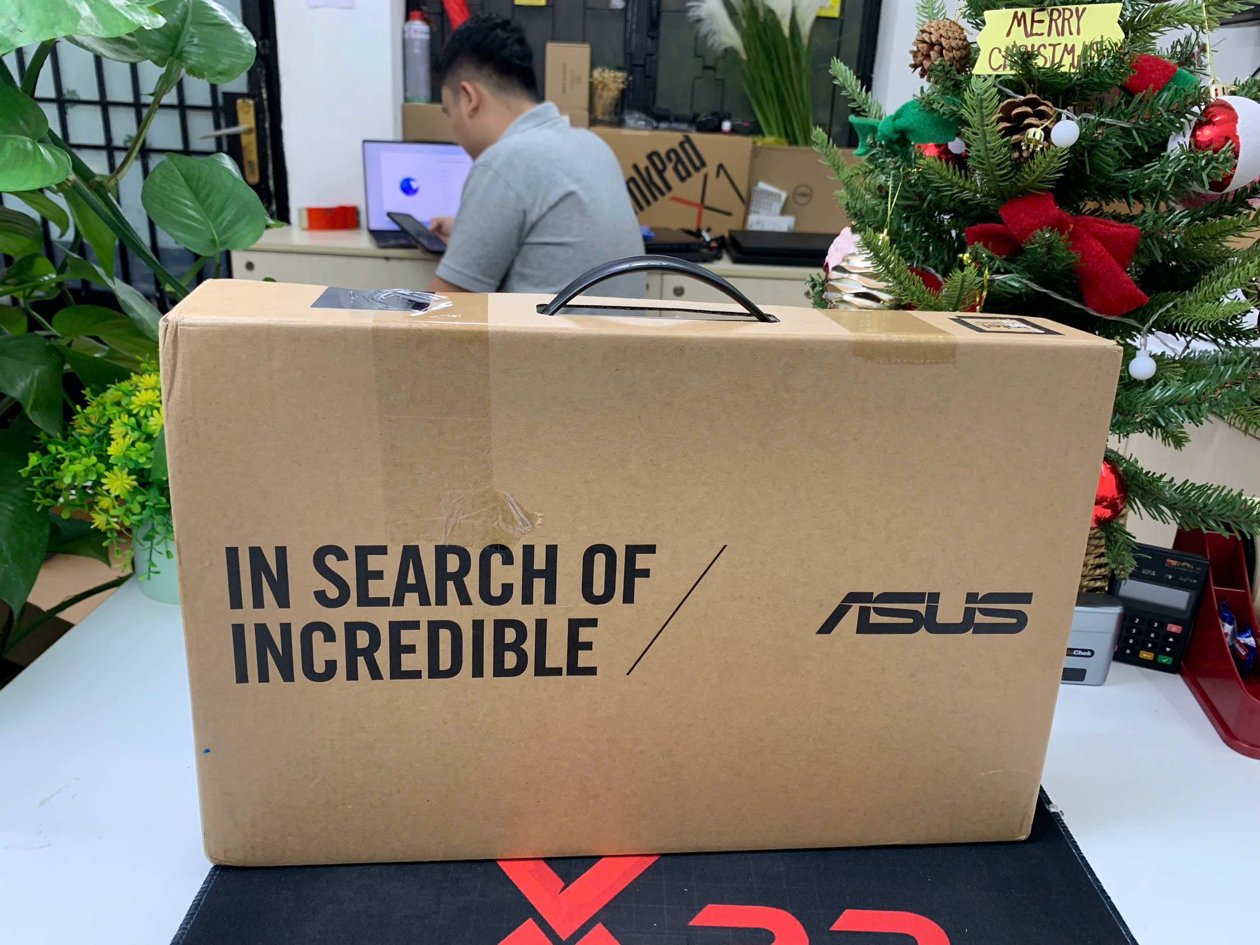 Asus Zenbook Q420 Bản OLED