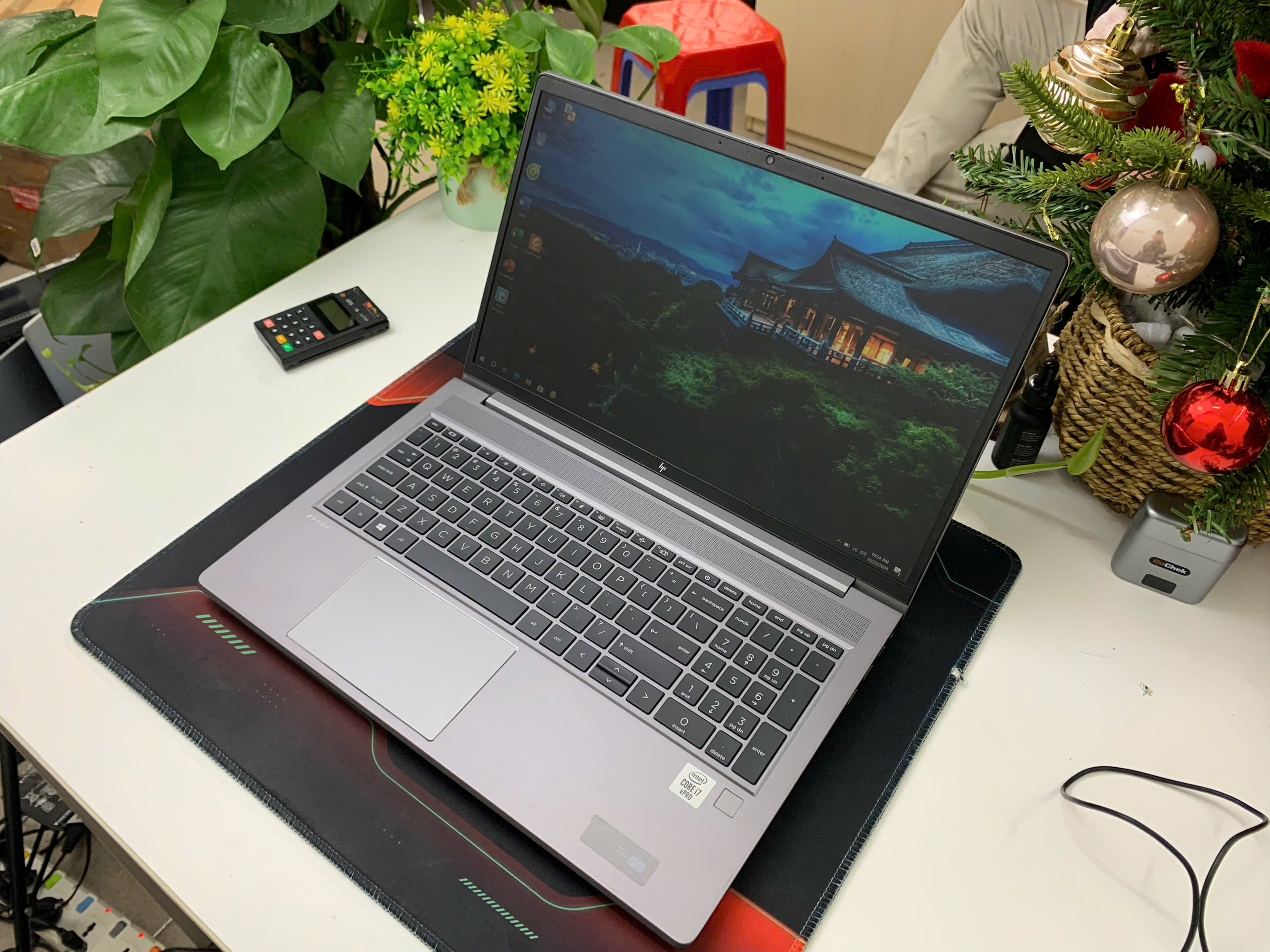 HP ZBOOK POWER G7