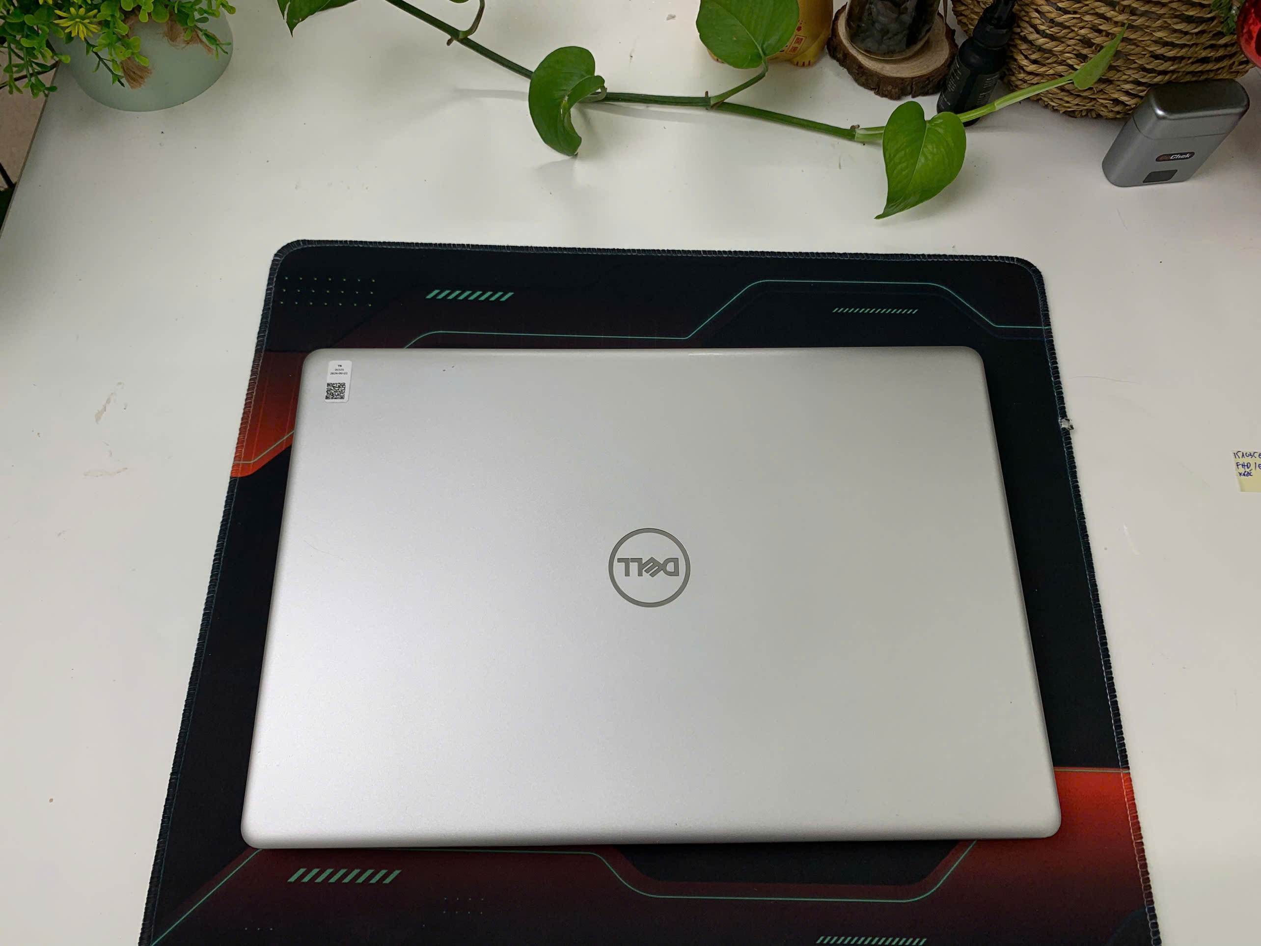 Dell Inspiron 5593