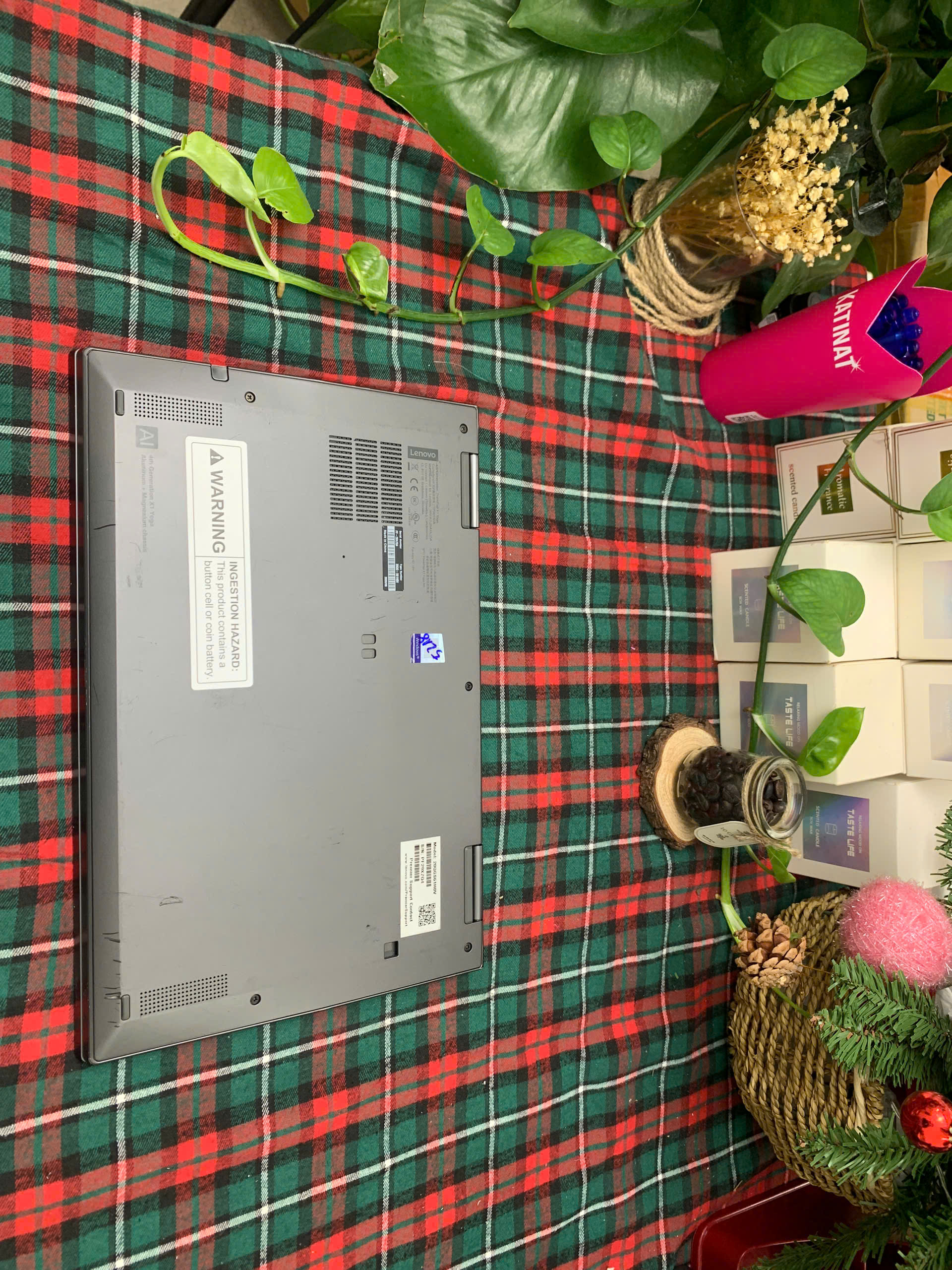 Thinkpad X1 Yoga Gen 4 KÈM BÚT