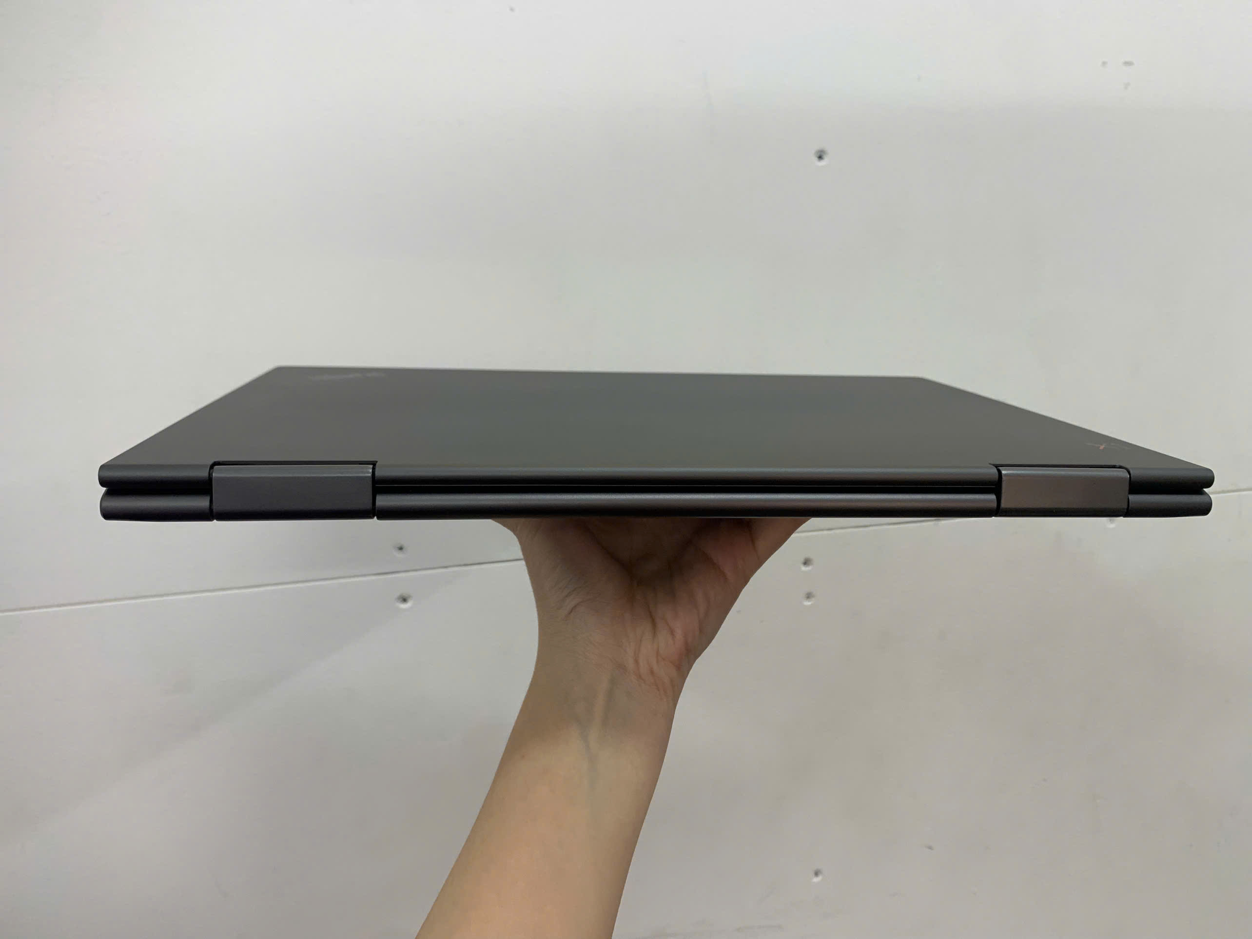 Thinkpad X1 Yoga Gen 4 Kèm Bút