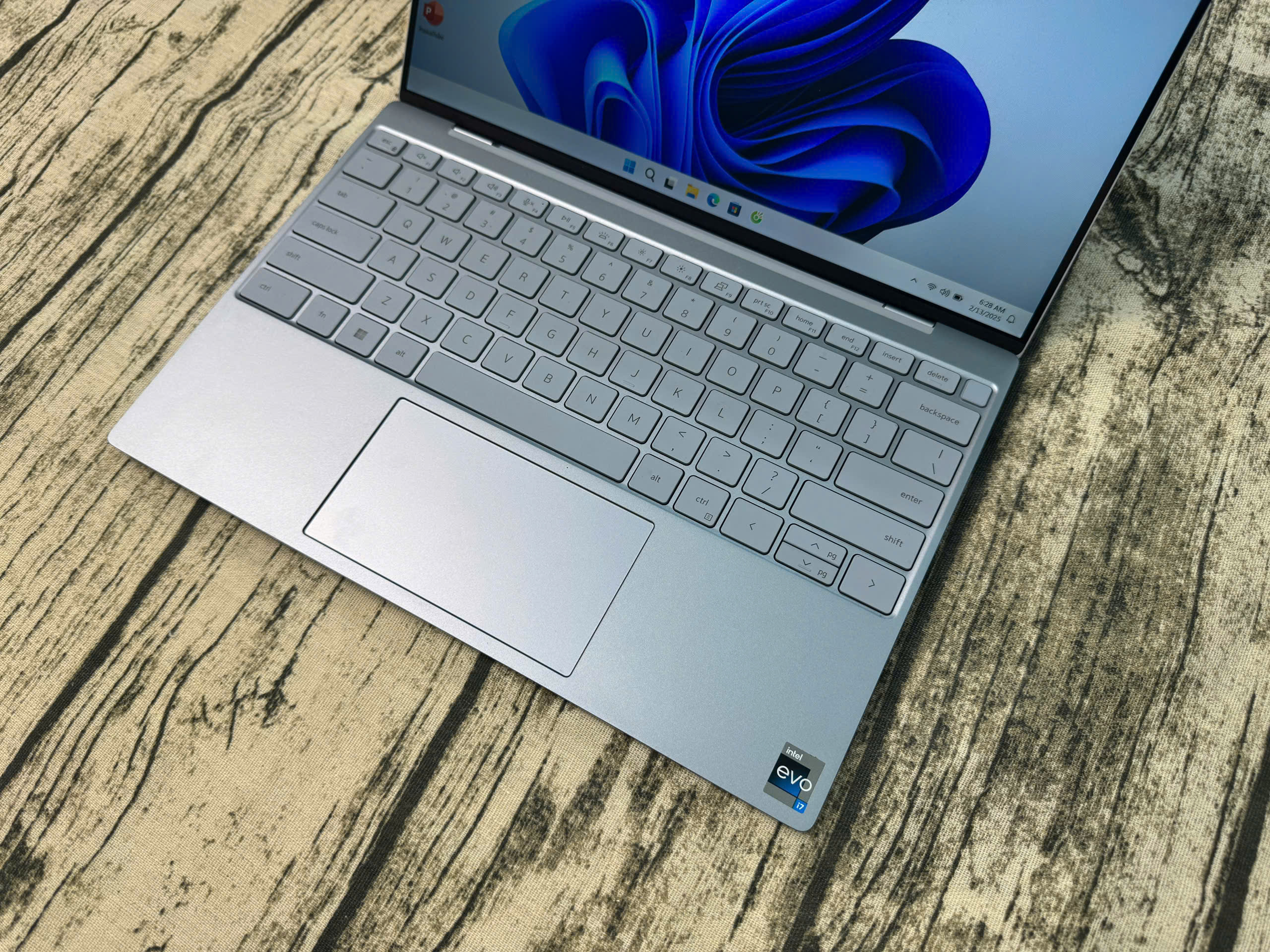 Dell XPS 9315