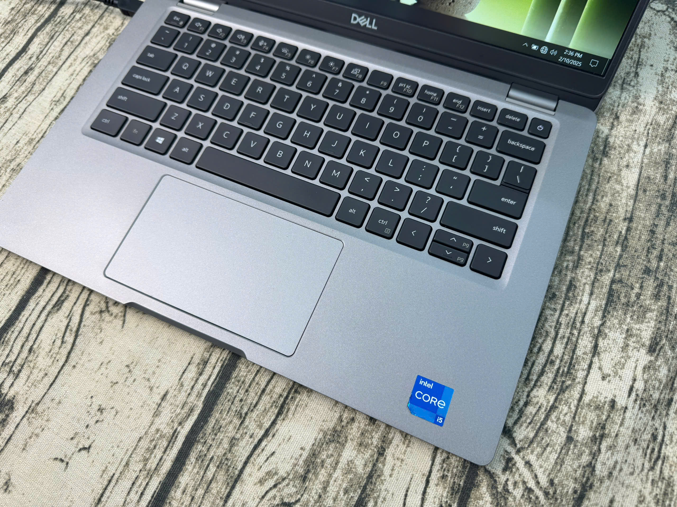 Dell Latitude 5320