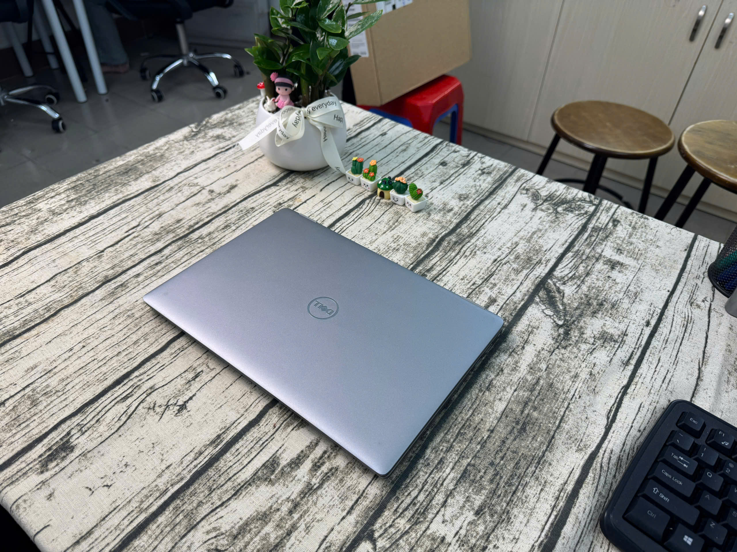 Dell Latitude 5320