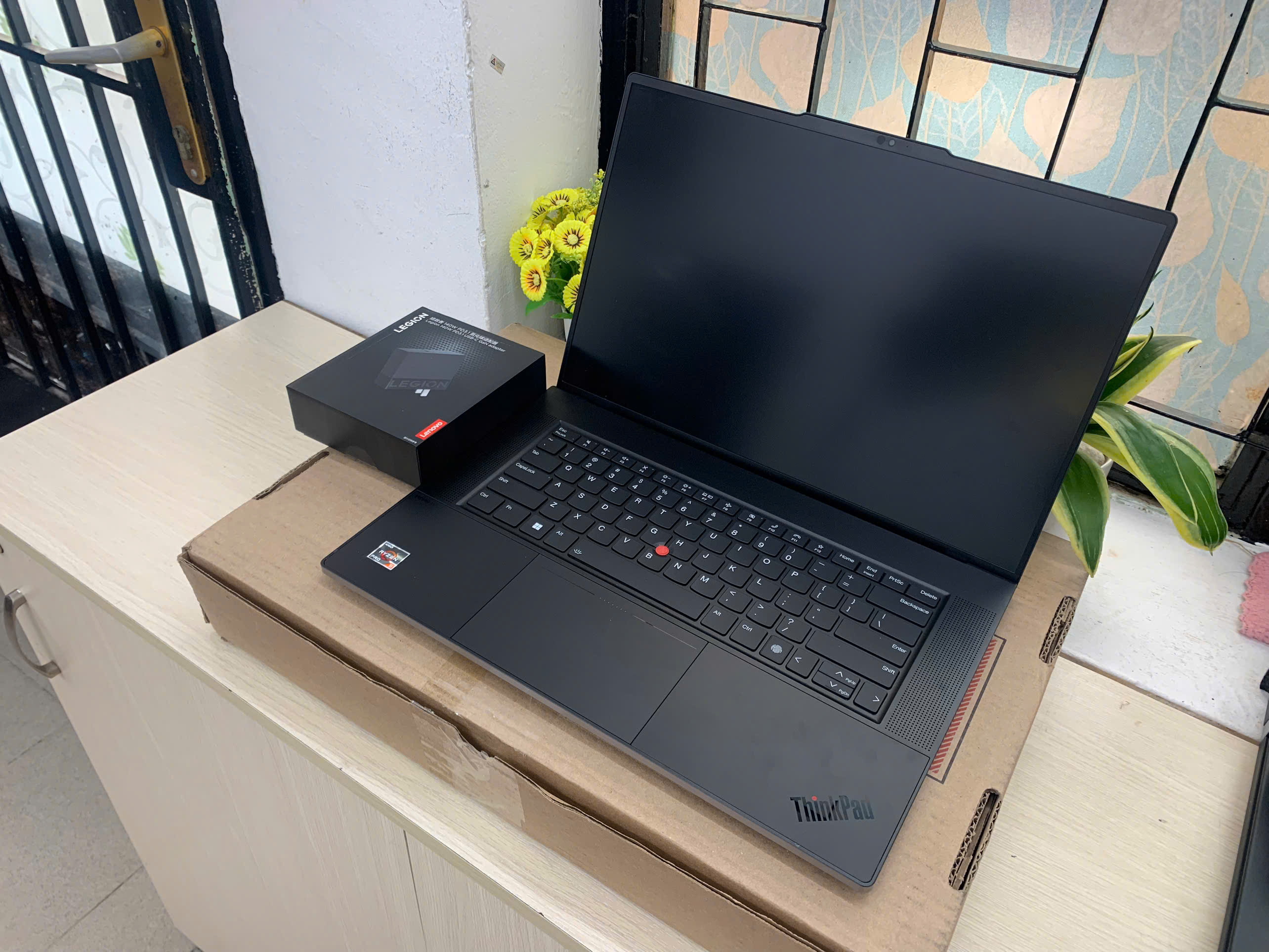 ThinkPad Z16 G2