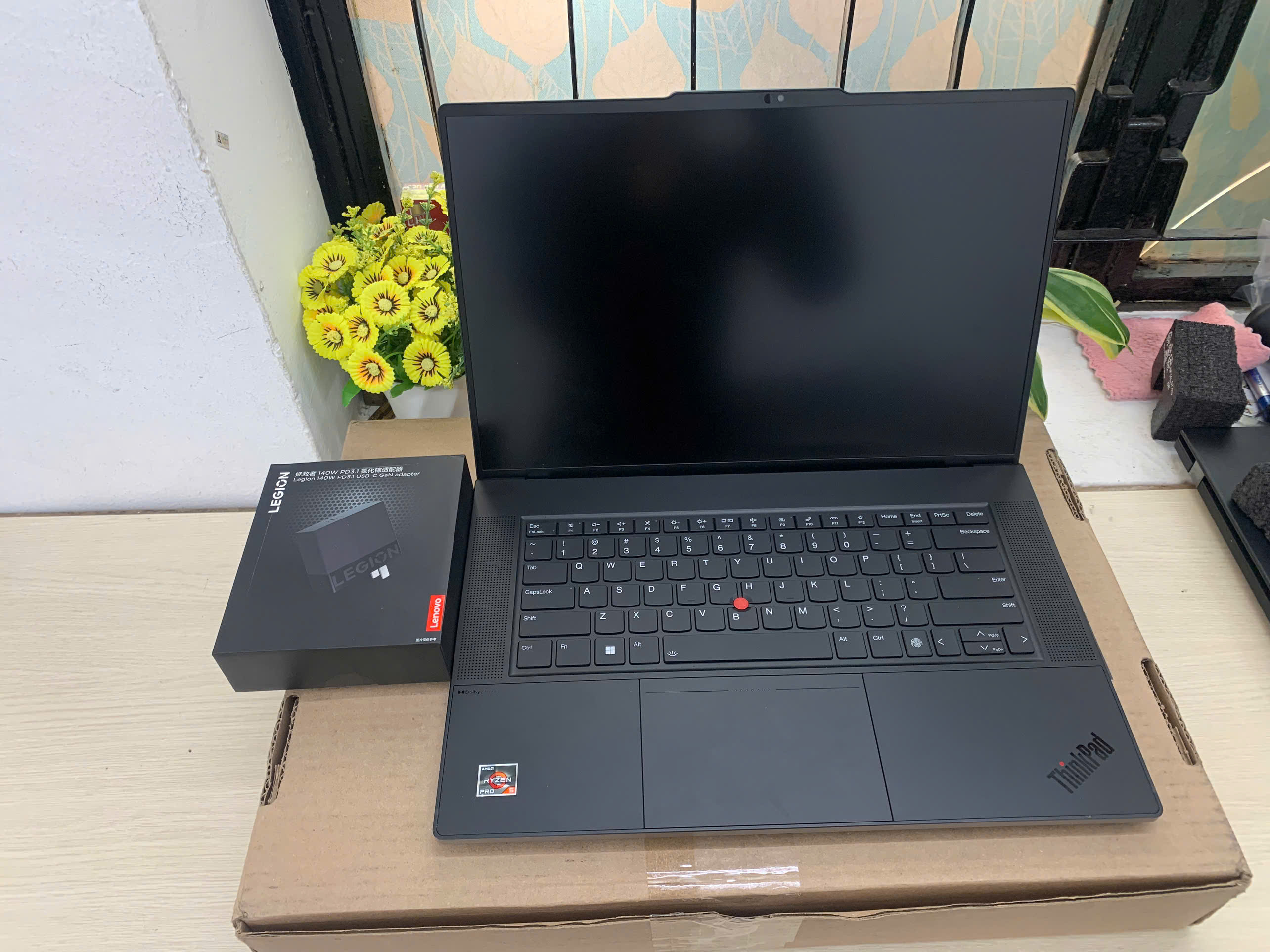 ThinkPad Z16 G2