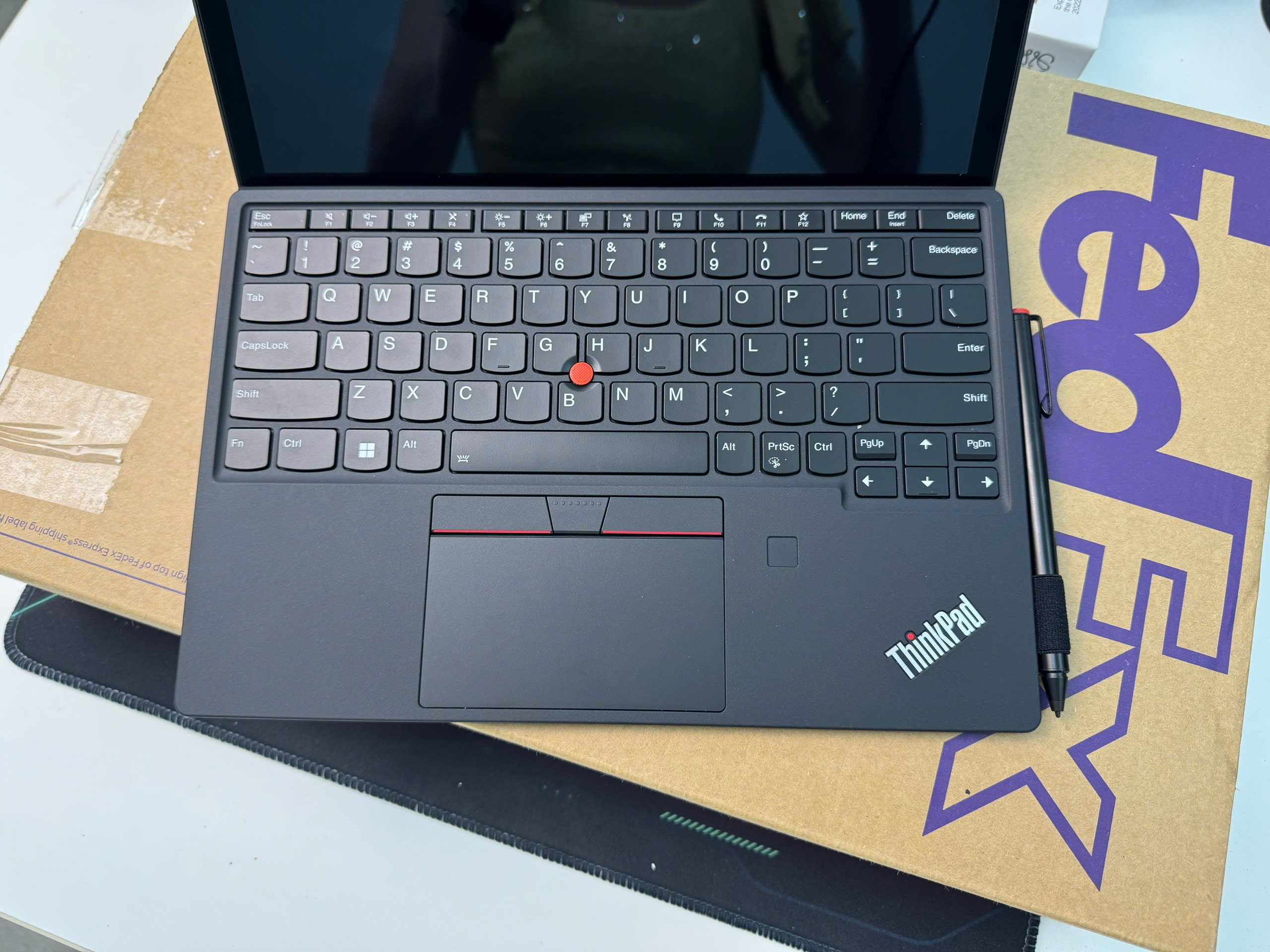 Thinkpad X12 Detachable G1