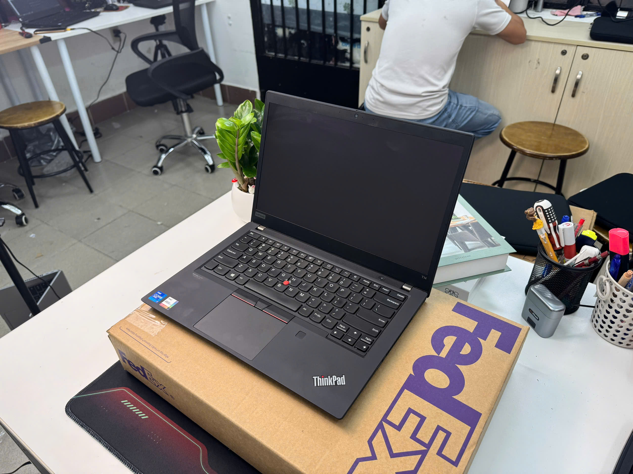 Thinkpad T14 G2