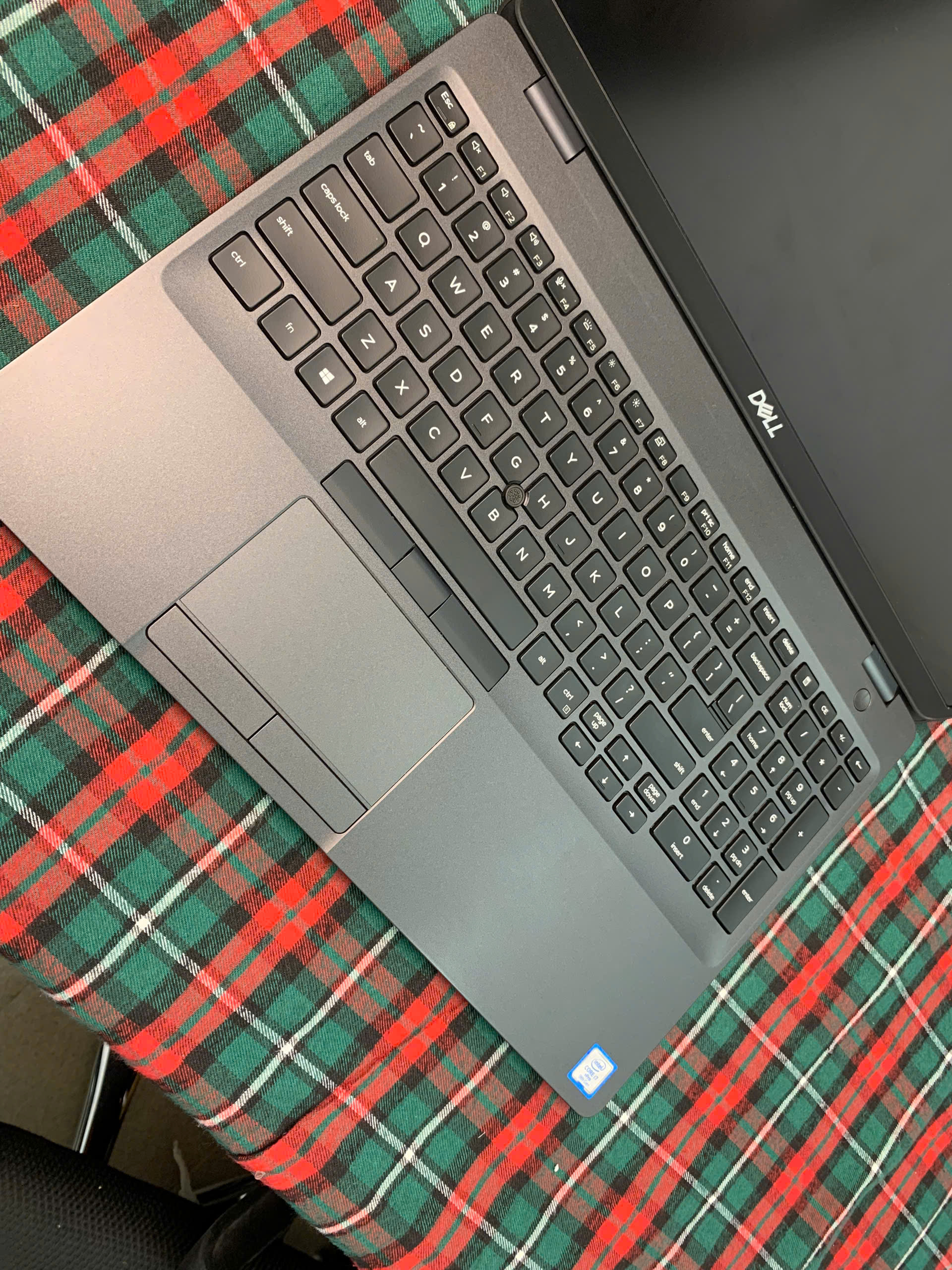 Dell Latitude 5501