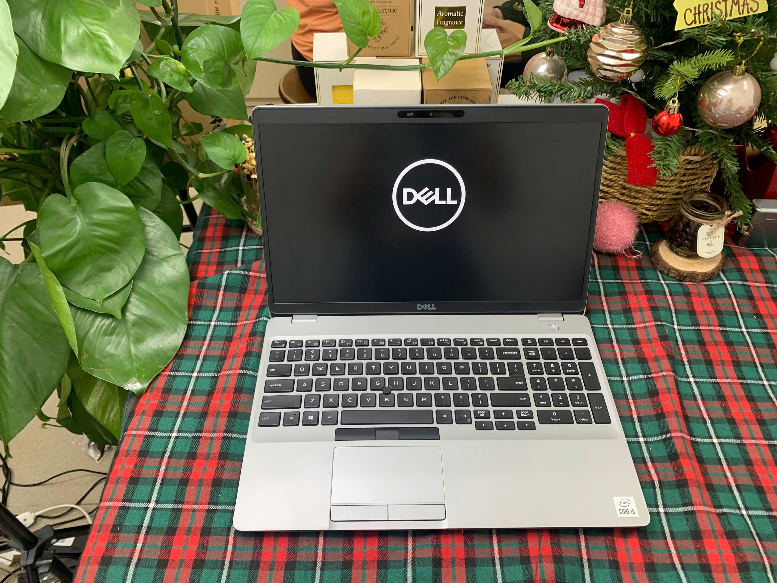 Dell Precision 3551