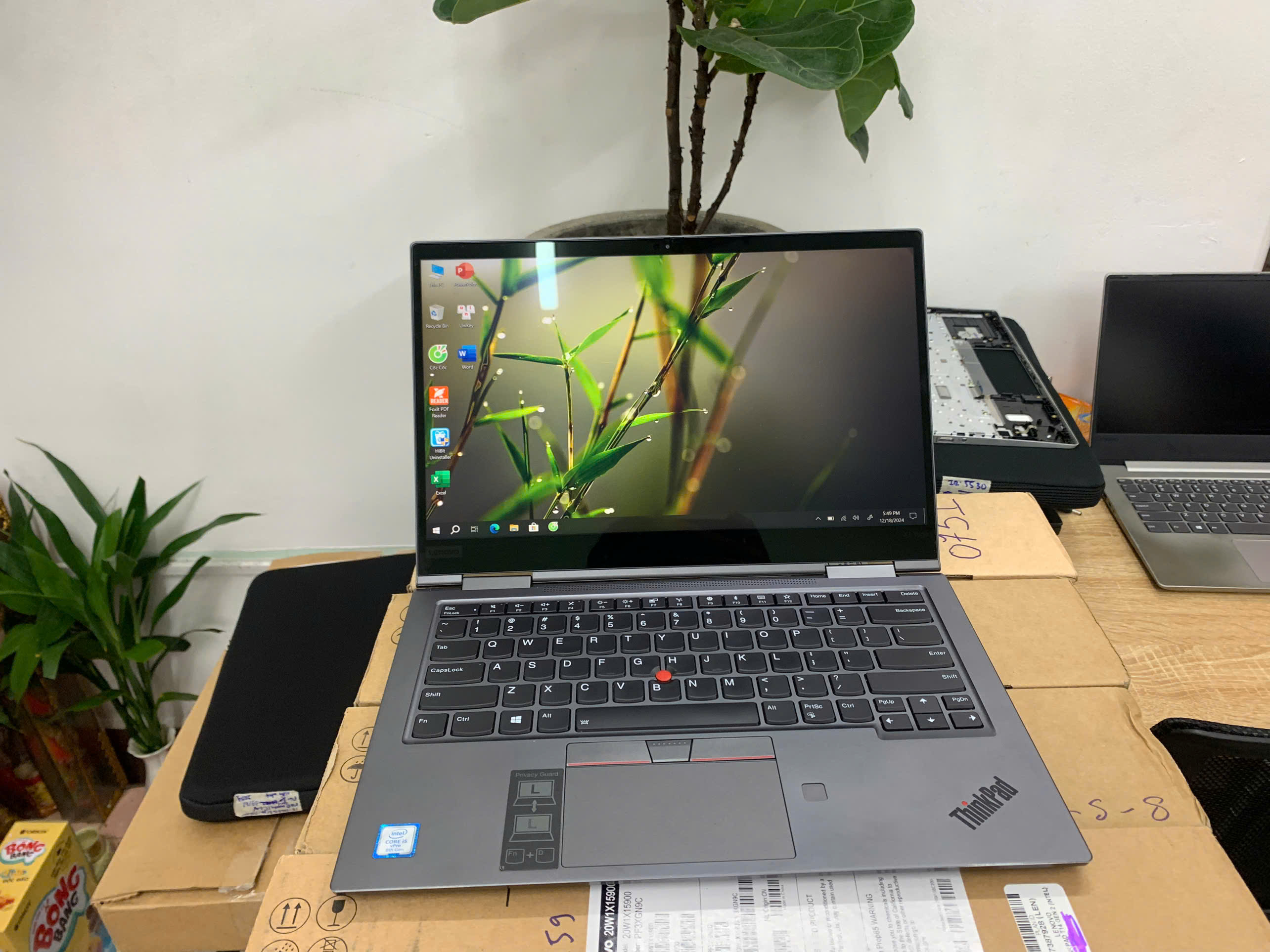 Thinkpad X1 Yoga Gen 4 KÈM BÚT