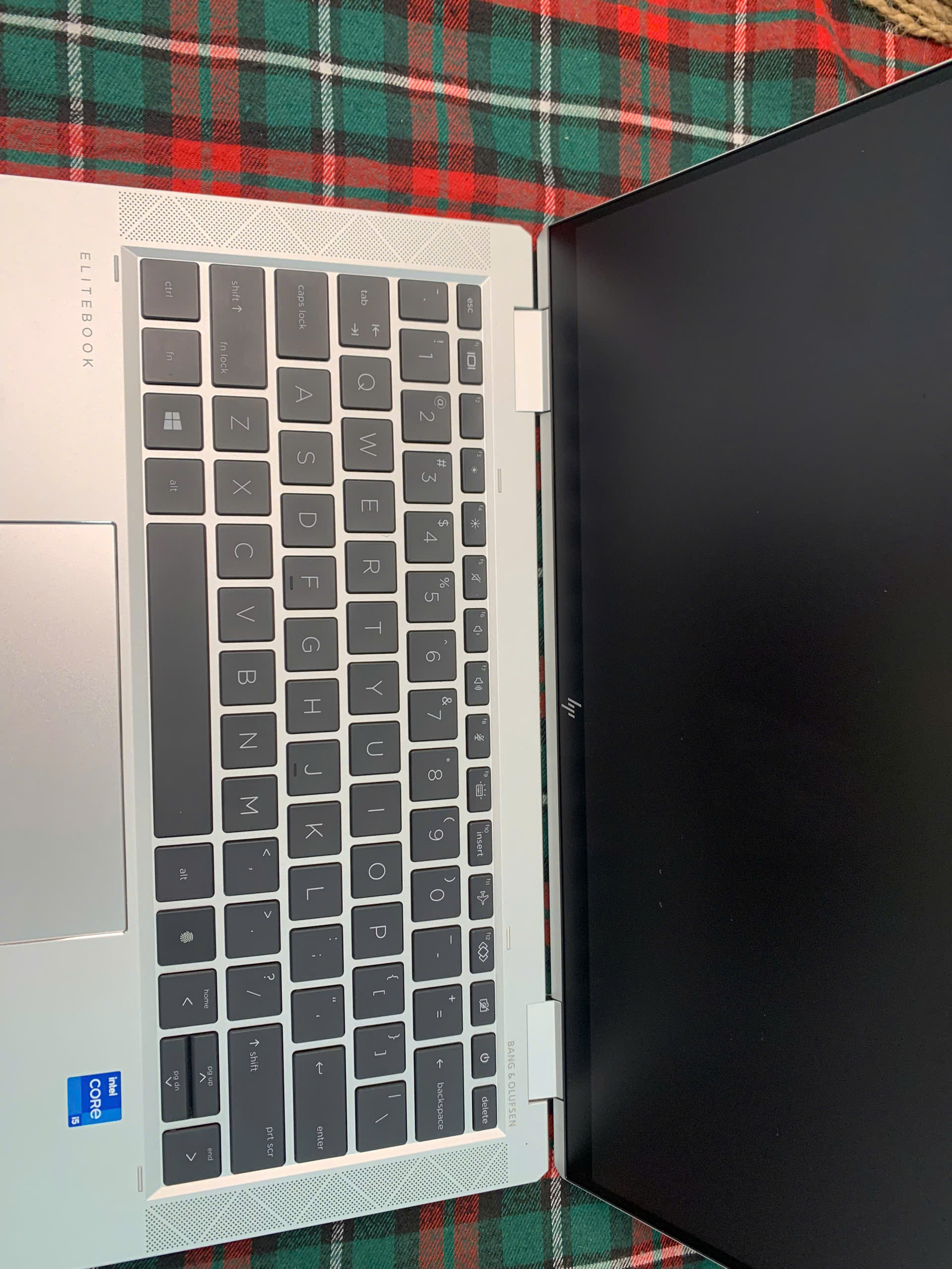 HP ELITEBOOK x360 1030 G8