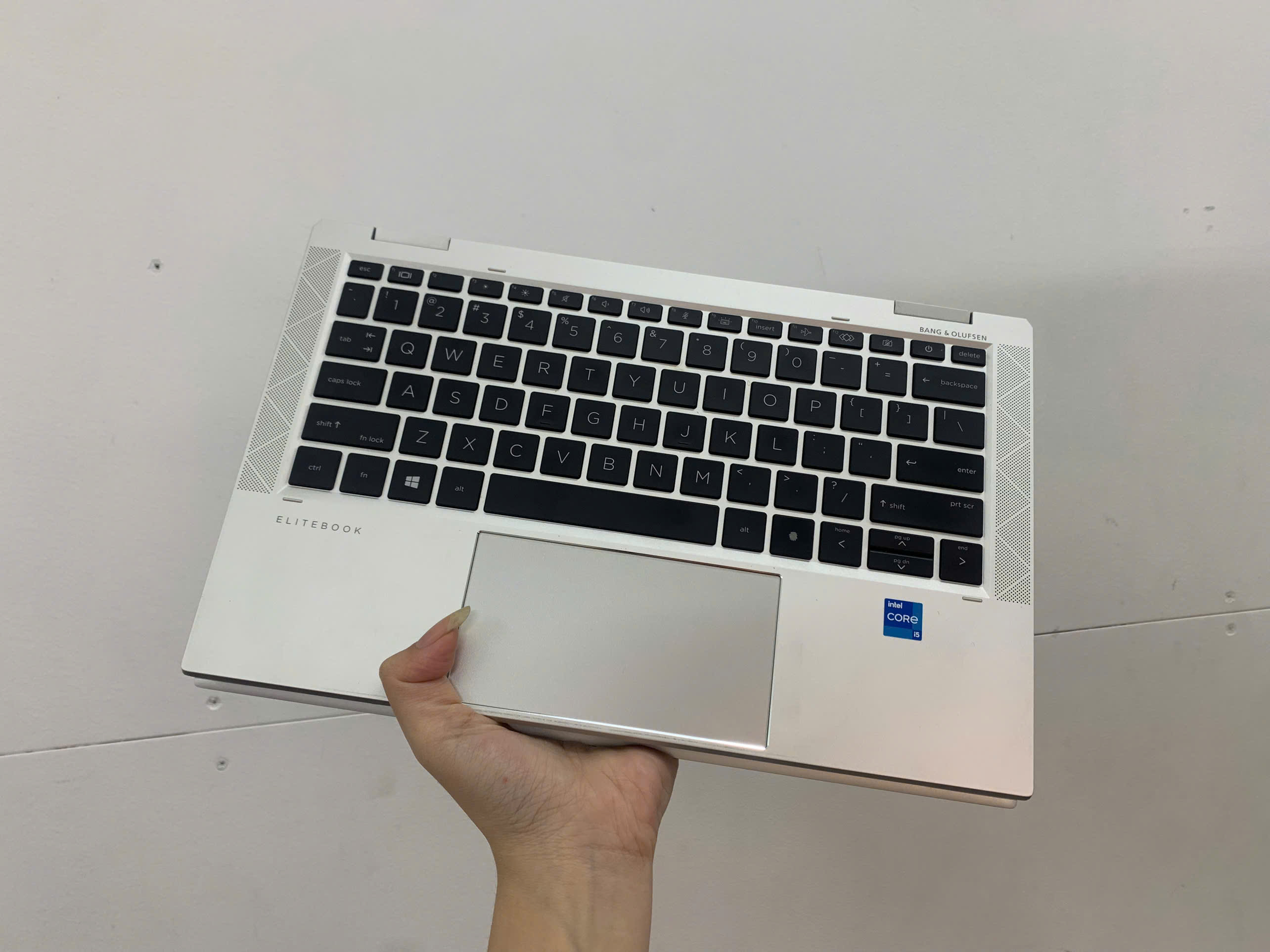 HP Elitebook x360 1030 G8