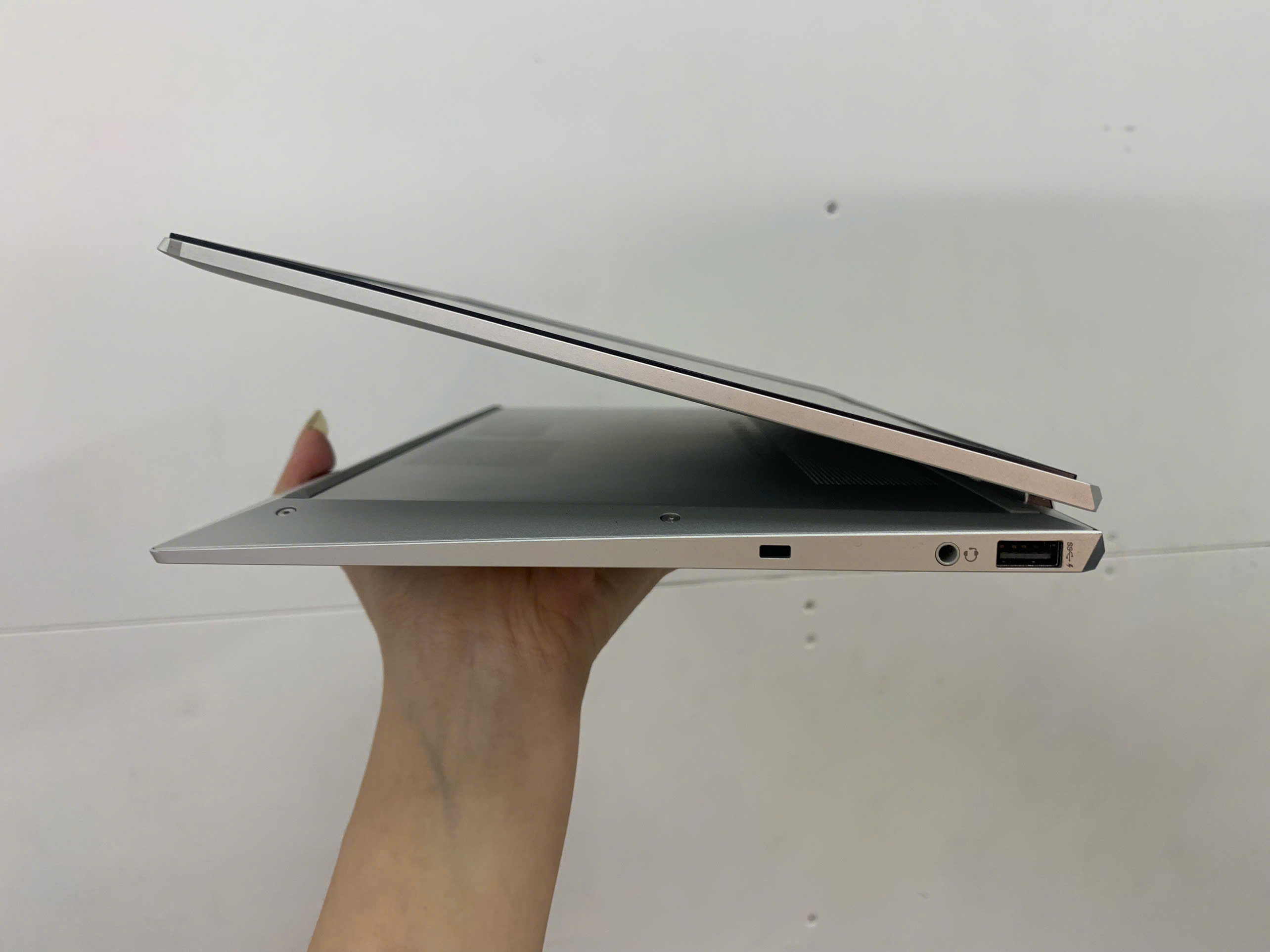 HP Elitebook x360 1030 G8