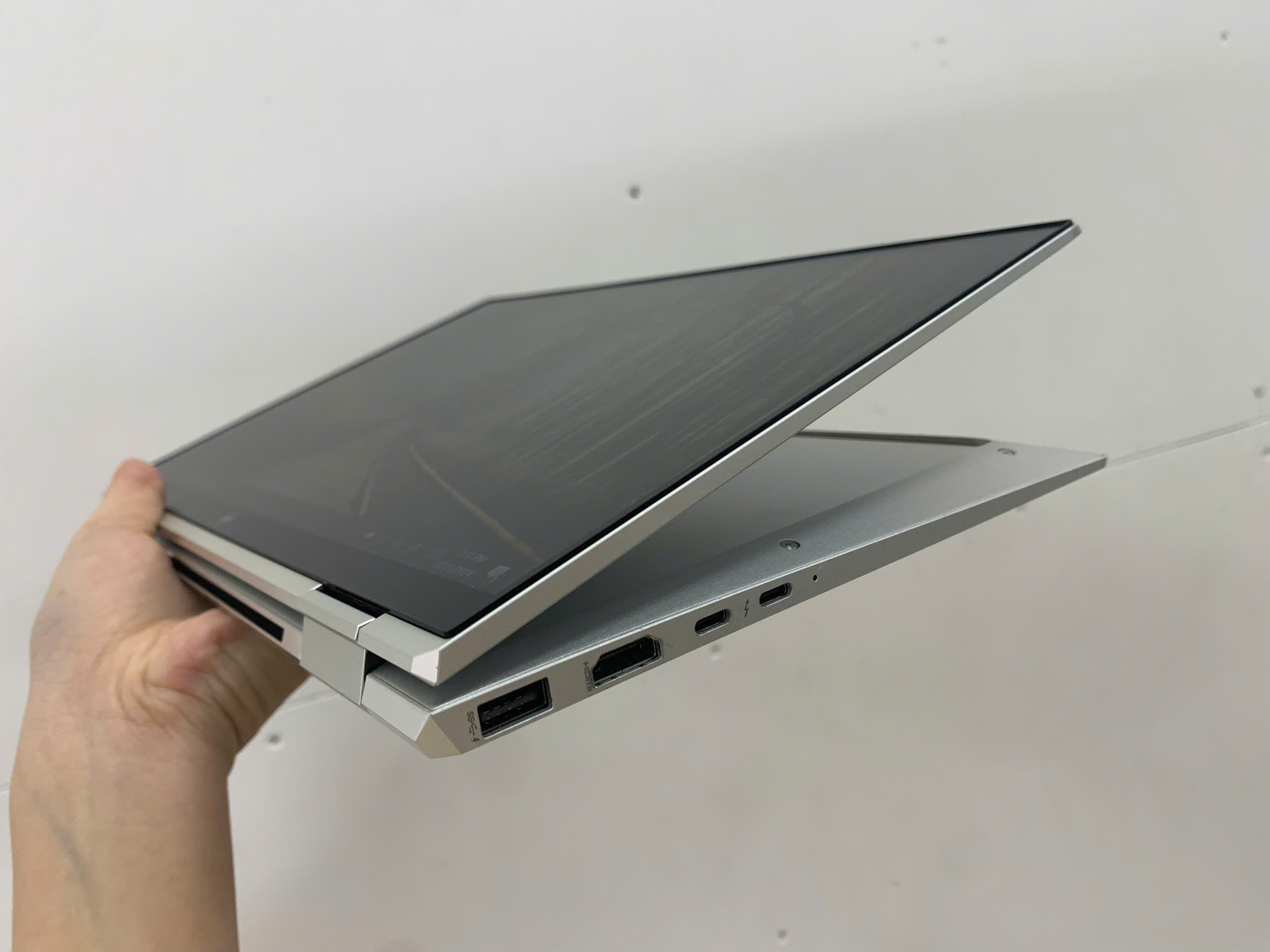 HP Elitebook x360 1030 G8