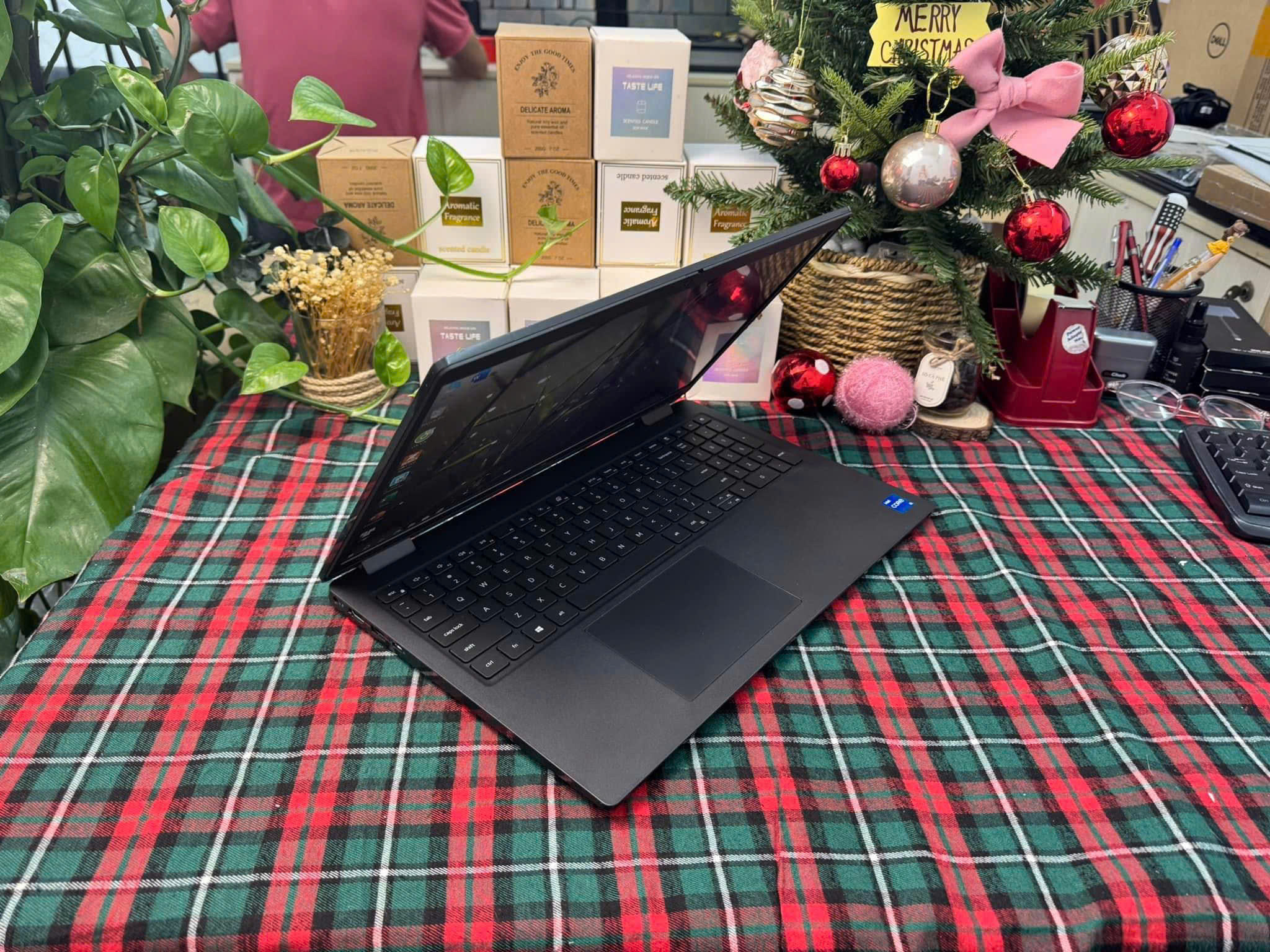 Dell Latitude 3520