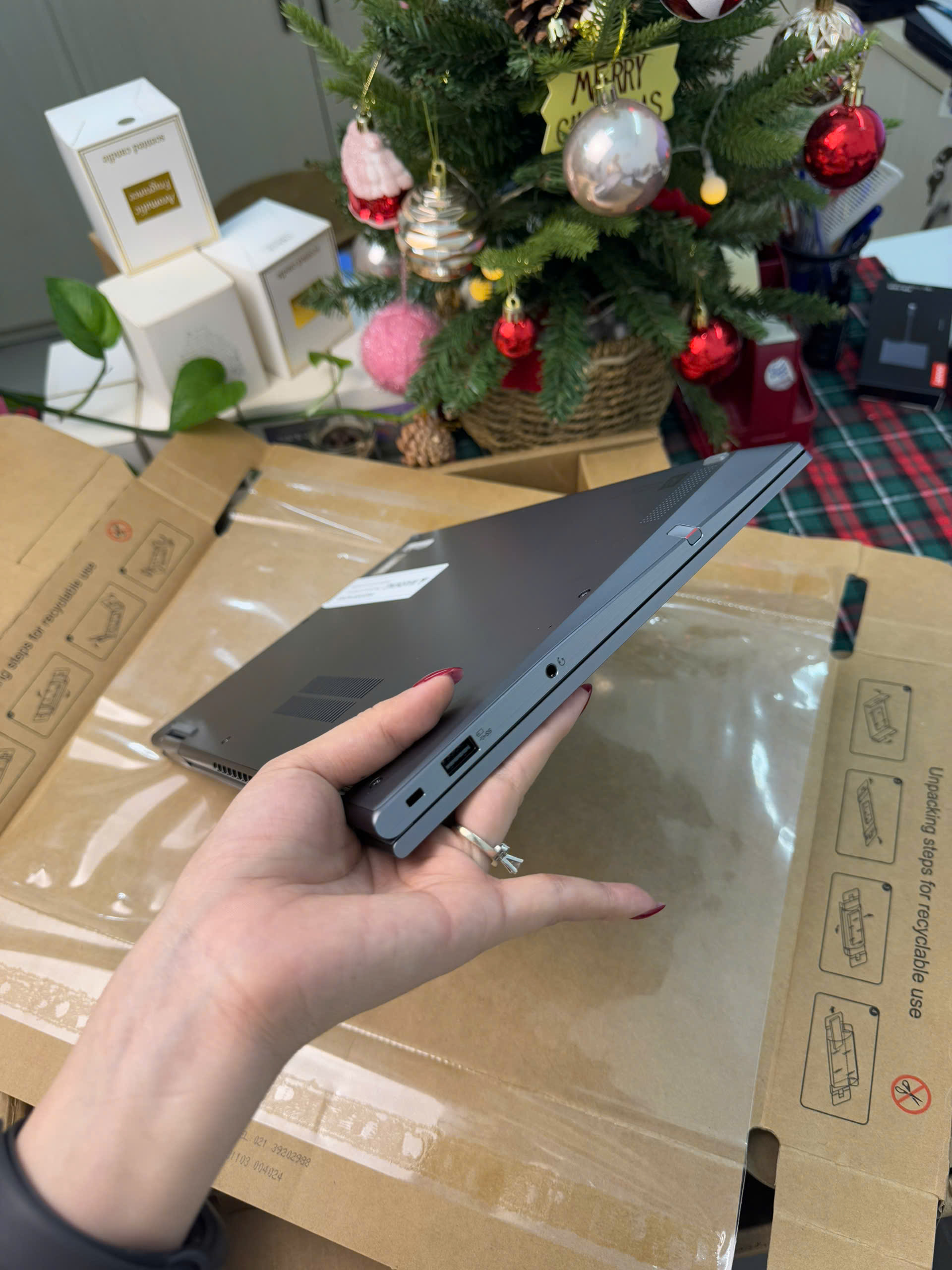 Thinkpad X1 Yoga Gen 6 Kèm Bút -  BH US 11-2025