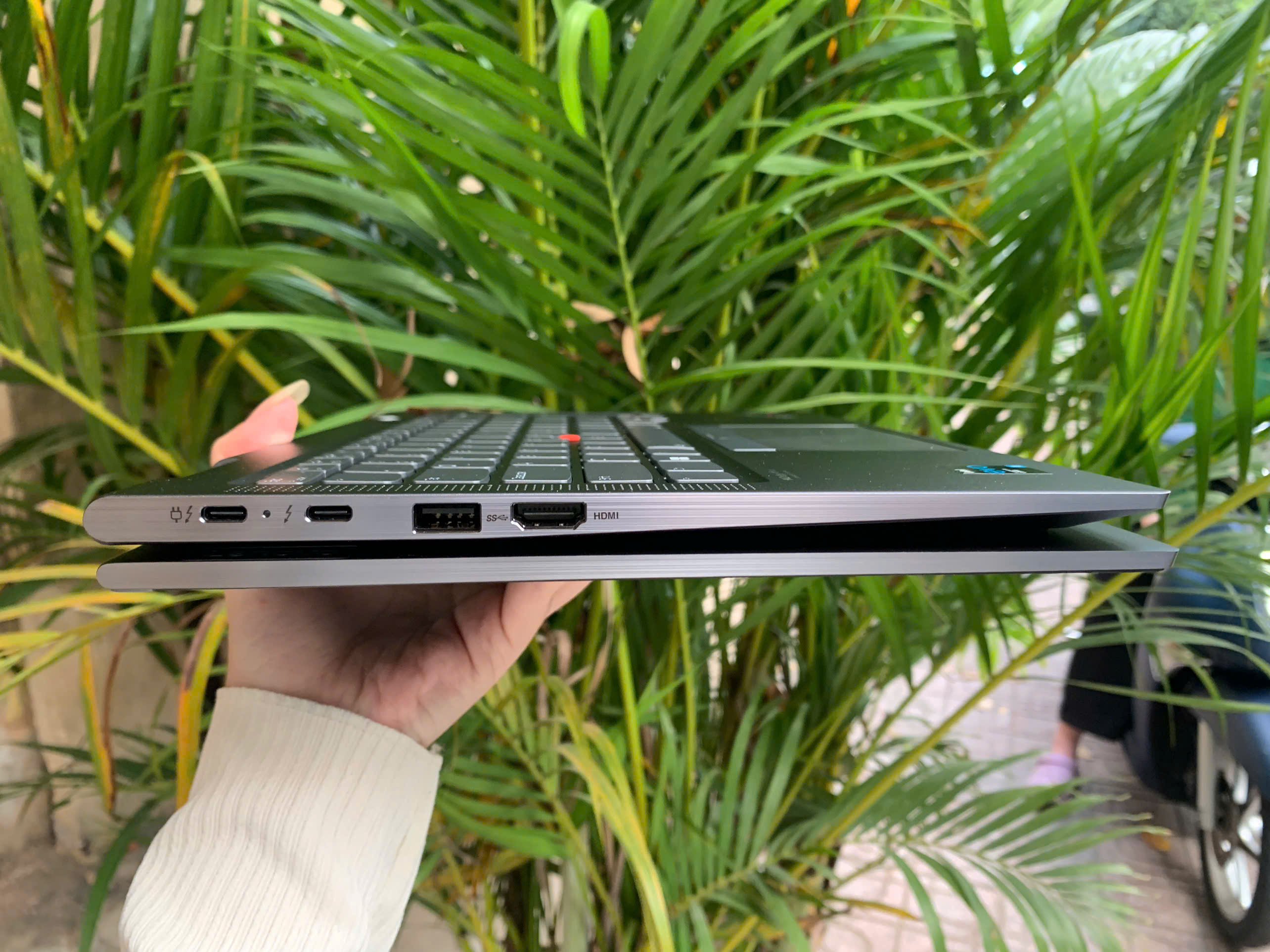 Thinkpad X1 Yoga Gen 6 KÈM PEN - BH US 11.2025