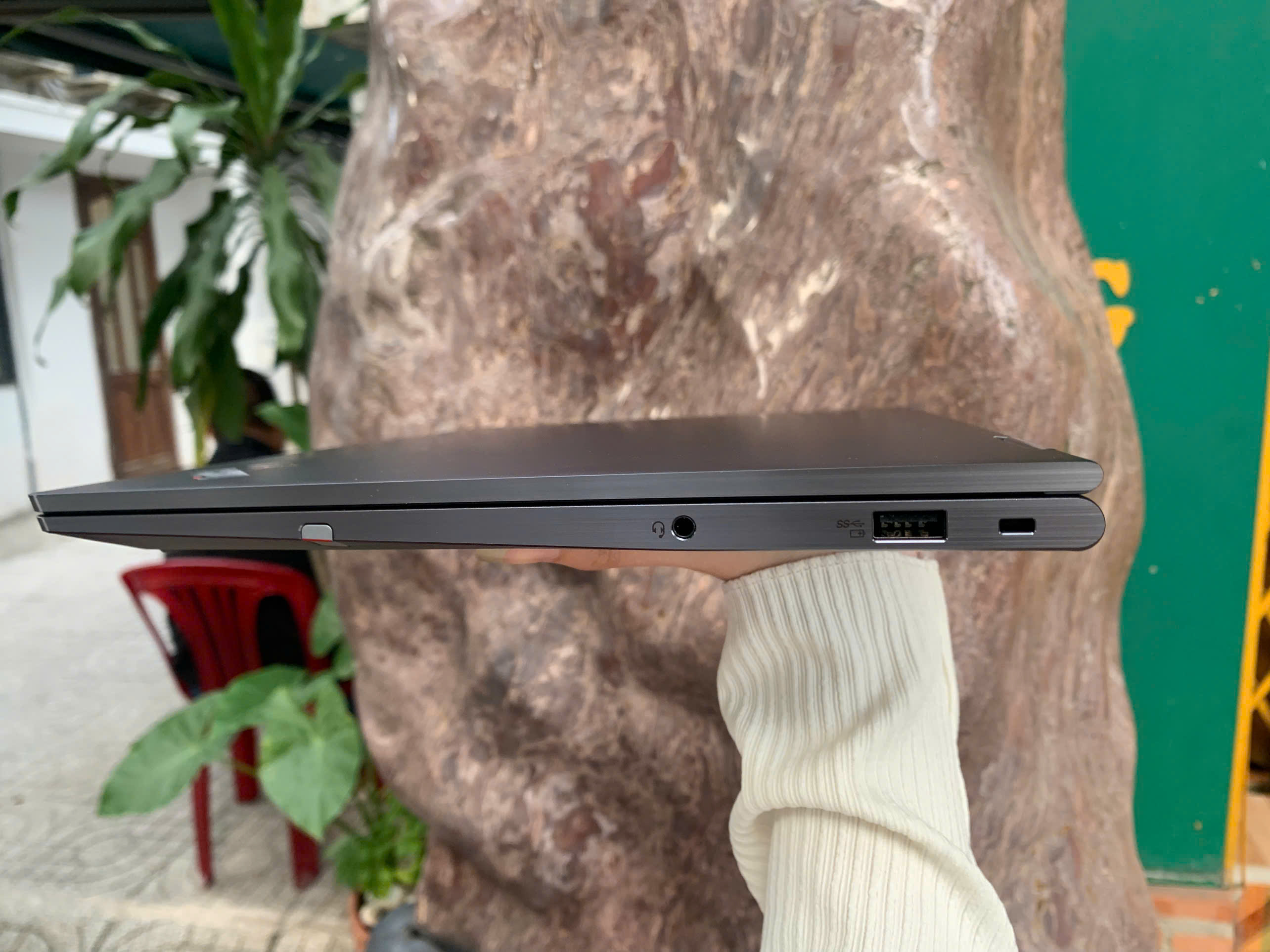 Thinkpad X1 Yoga Gen 6 KÈM PEN - BH US 12.2025