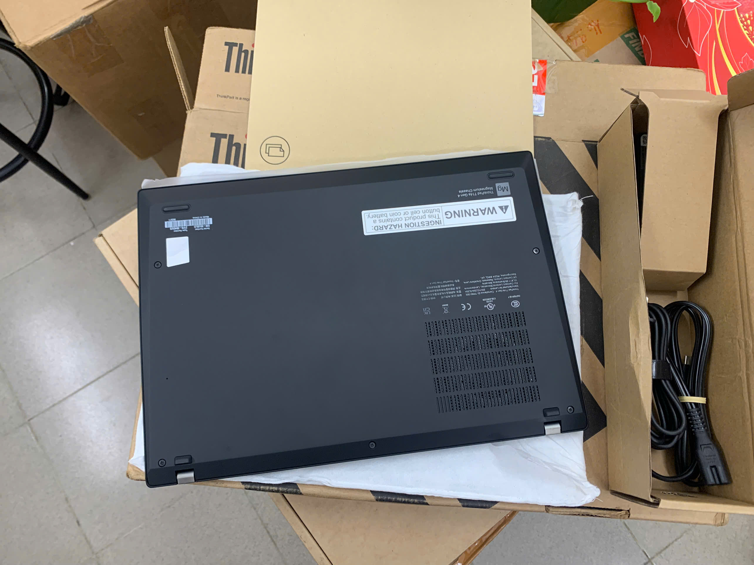 Thinkpad T14s Gen 4 - BH US 12.2025