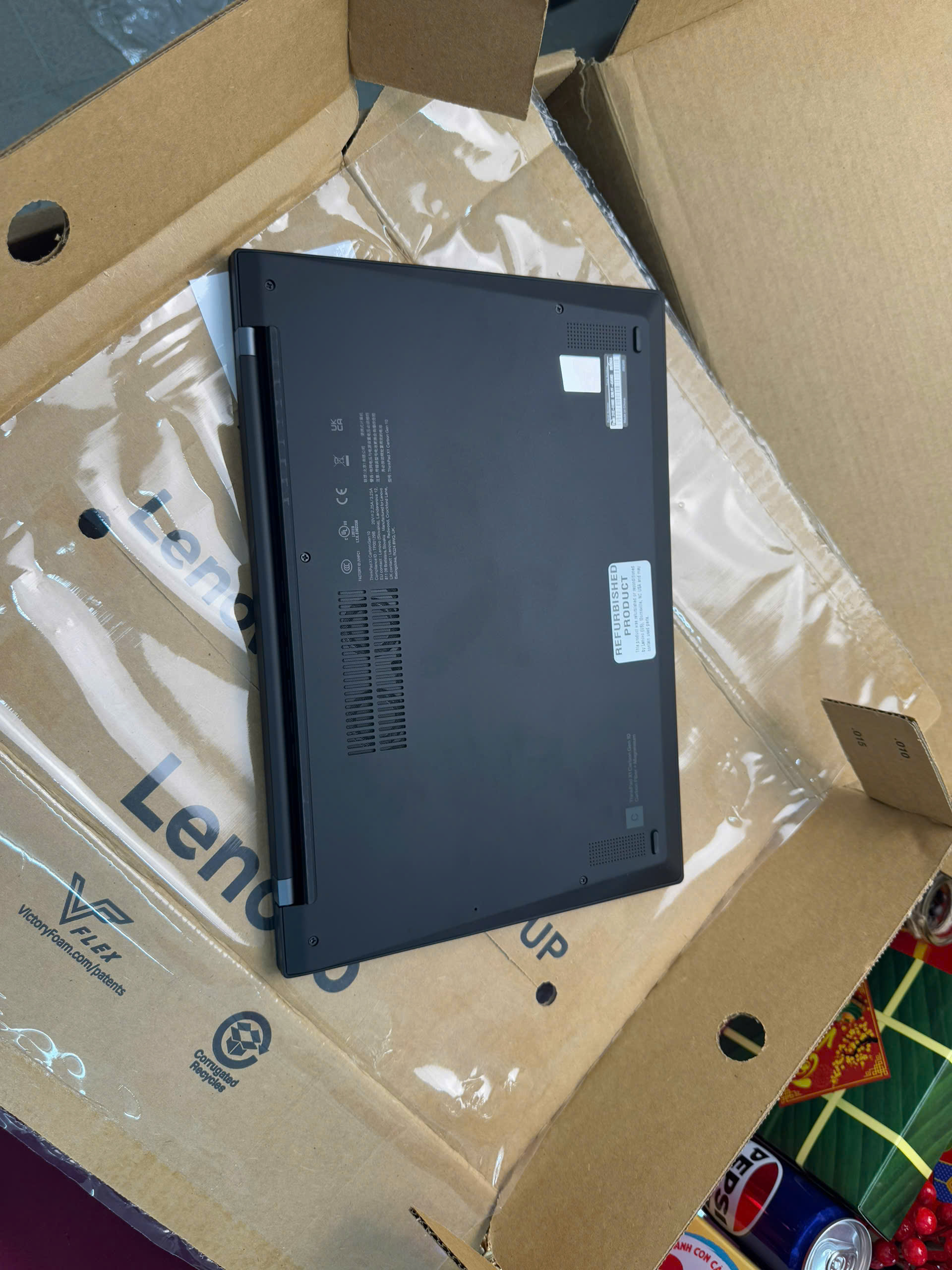 Thinkpad X1 Carbon Gen 10 - BH US 12.2025