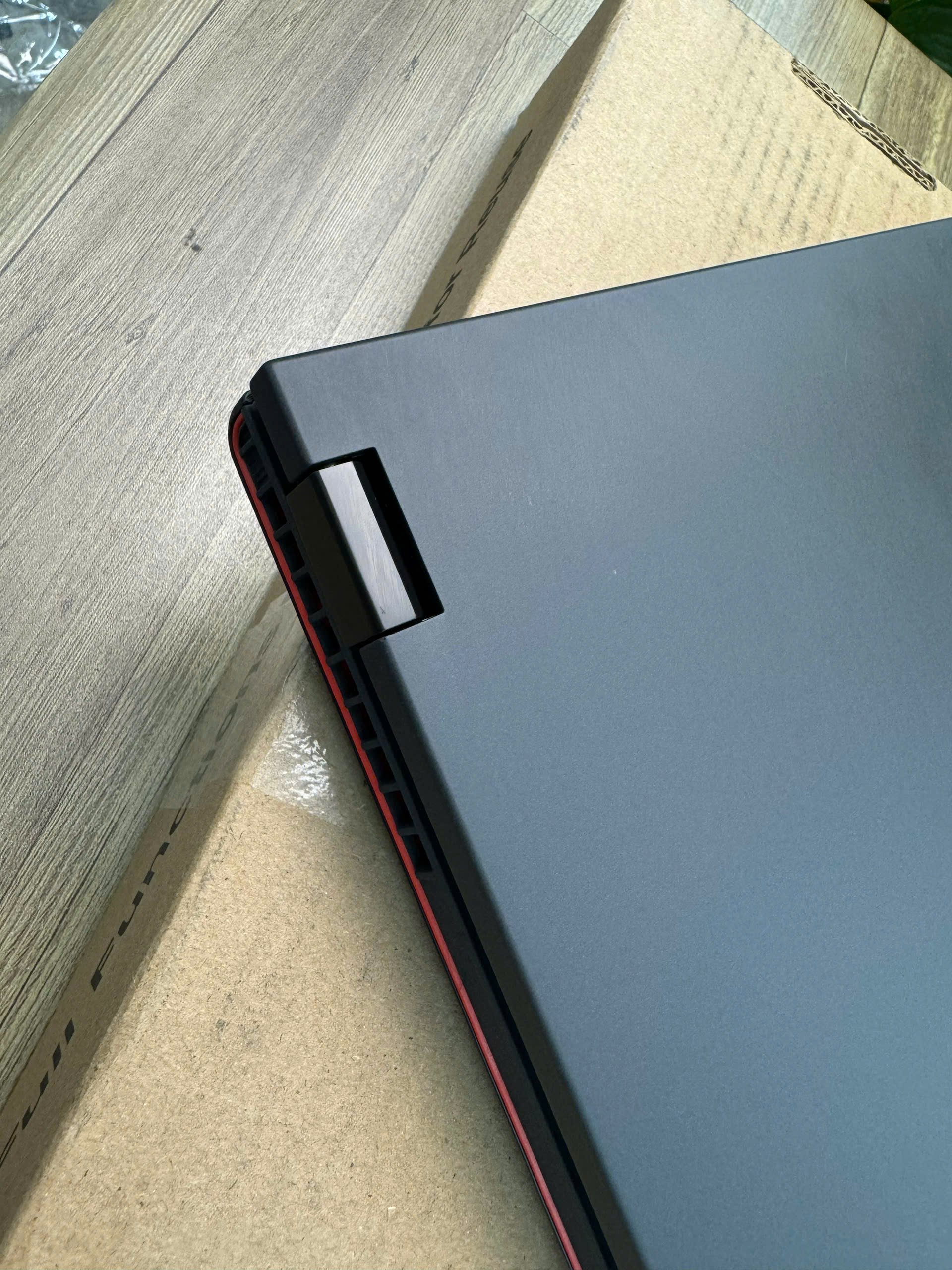 Thinkpad P16v Gen 1