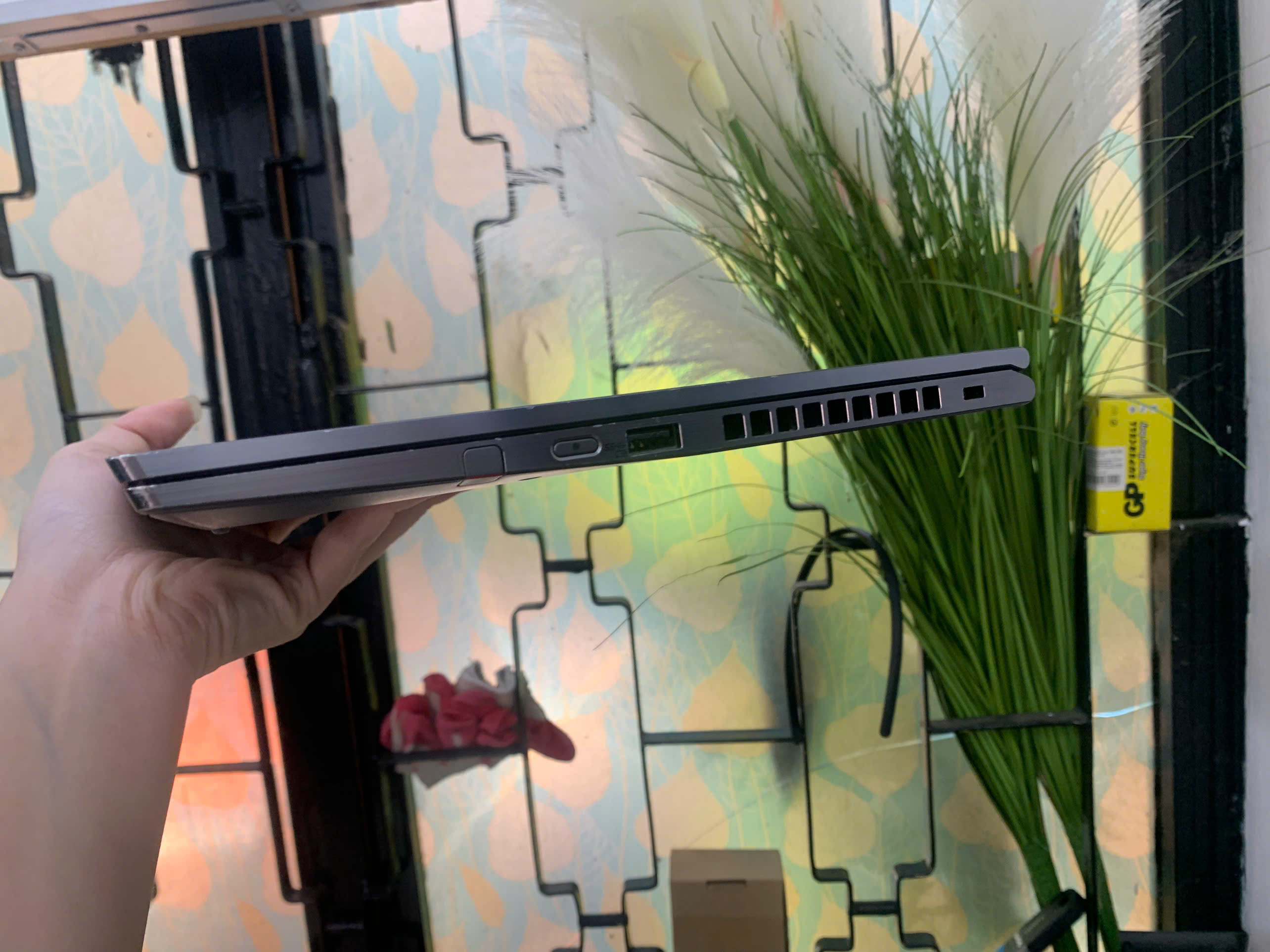 🌱🧧Thinkpad X1 Yoga Gen 4 KÈM BÚT