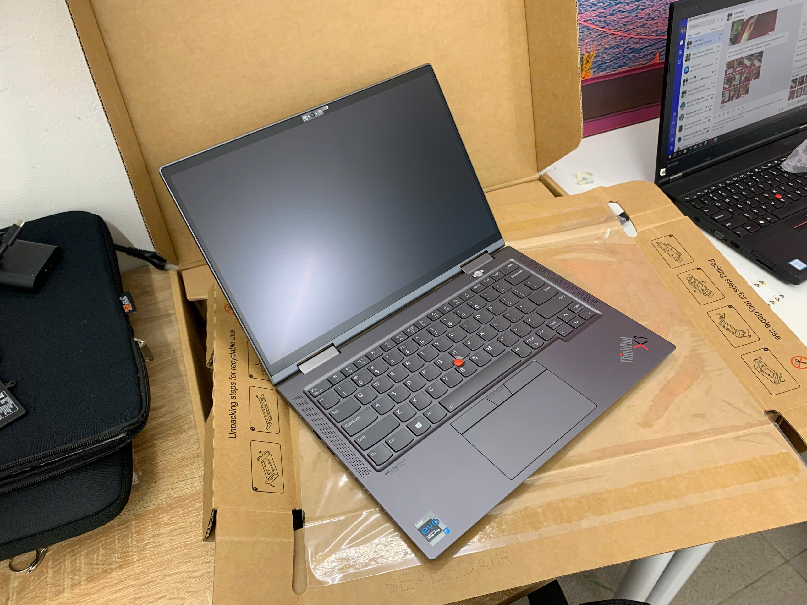 Thinkpad X1 Yoga G6 Kèm Pen