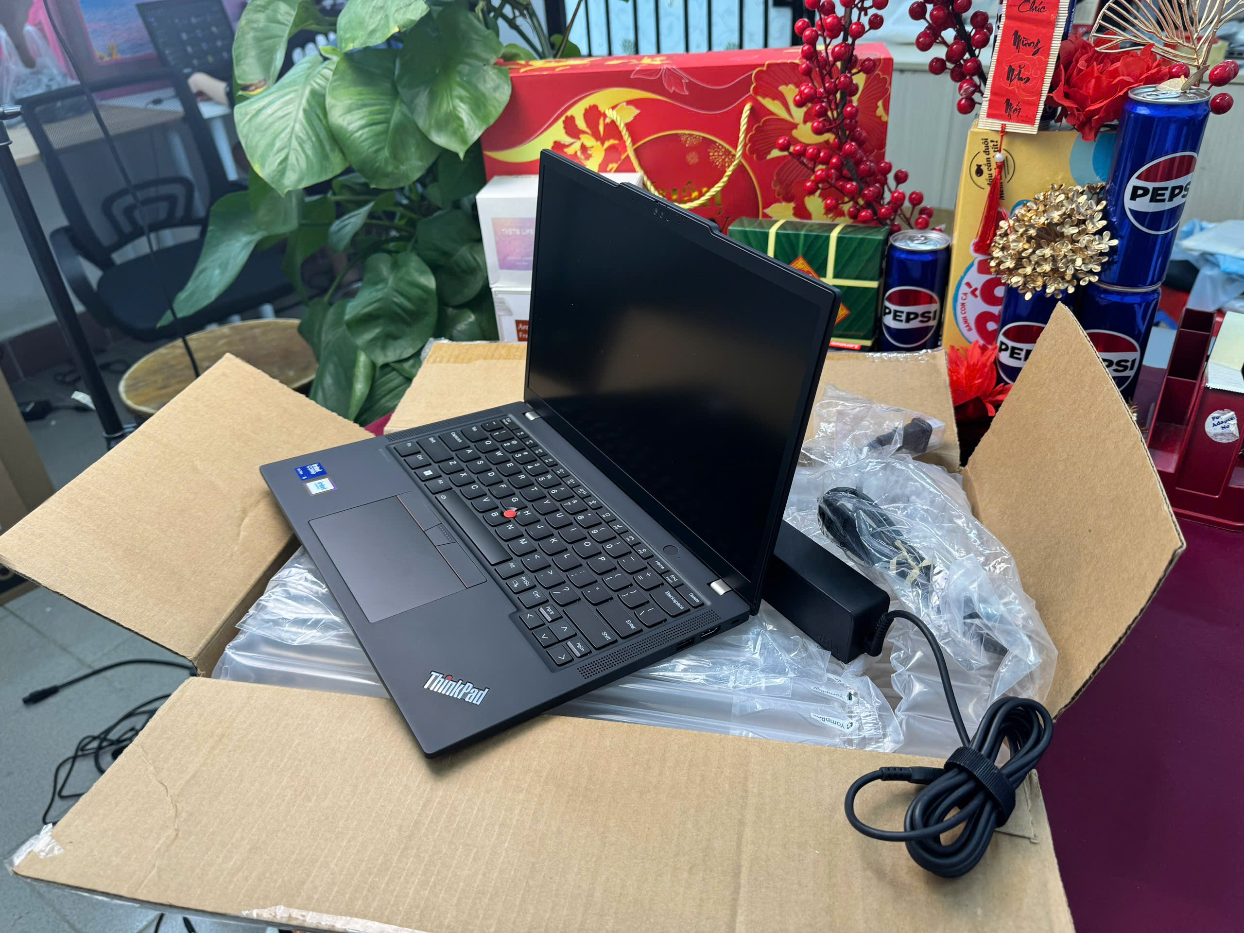 Thinkpad X13 Gen 5 - BH US 12.2025