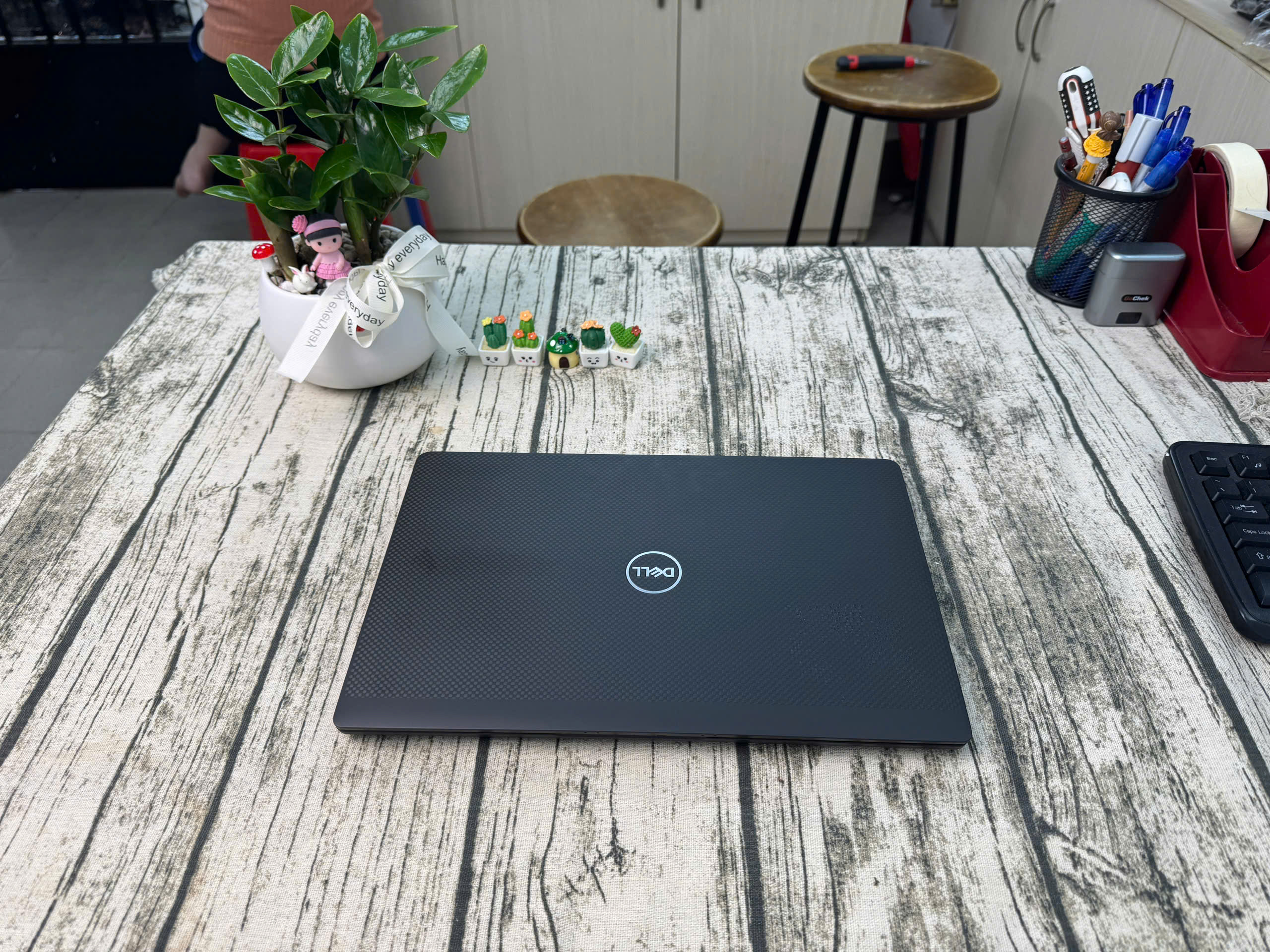 Dell Latitude 7320