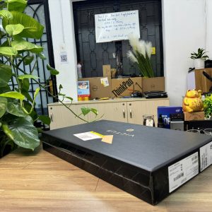 HP VICTUS 15 -  2024  (màu mica sliver)