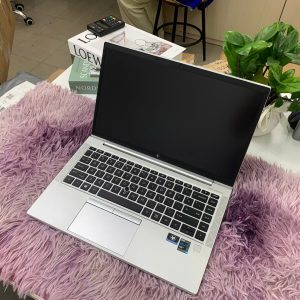 HP ELITEBOOK 840 G8