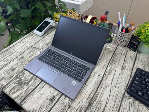 HP Zbook Firefly 14 G7