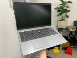 Dell Latitude 5530
