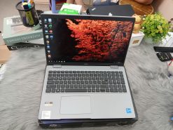Dell Latitude 5520