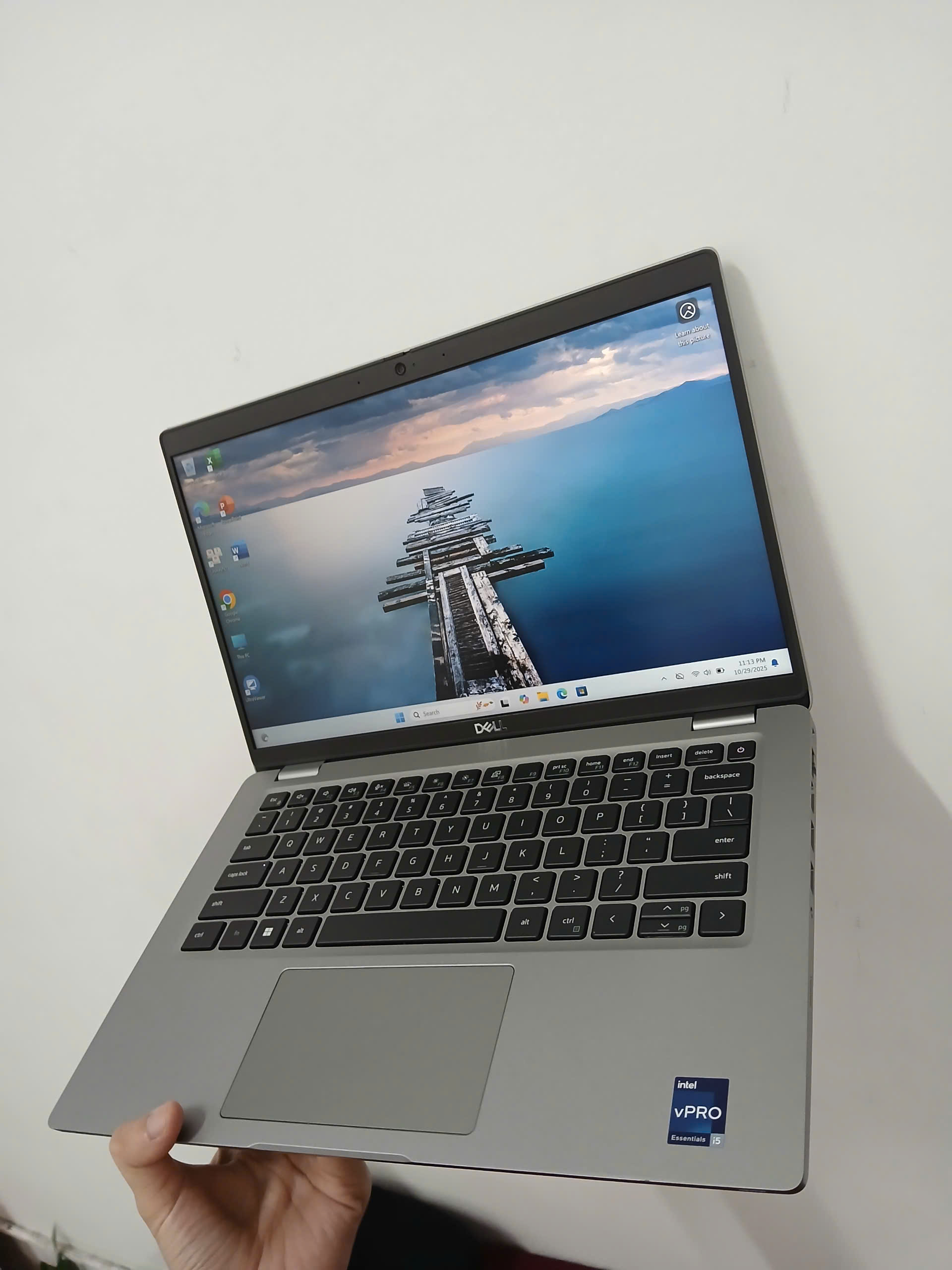 z7170757745452_d093b24a645bdb365d30d37bbe95db85