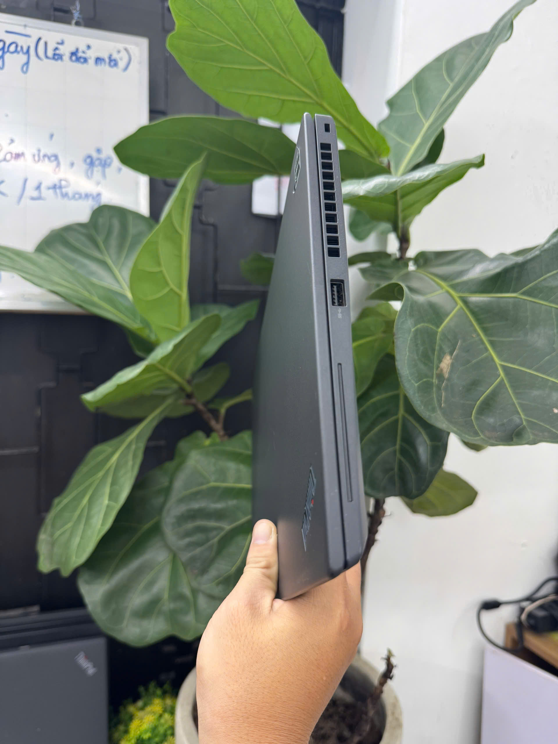 z7175380063132_1c5d8a7db0fbc3c8766d4a06c2a73c1d