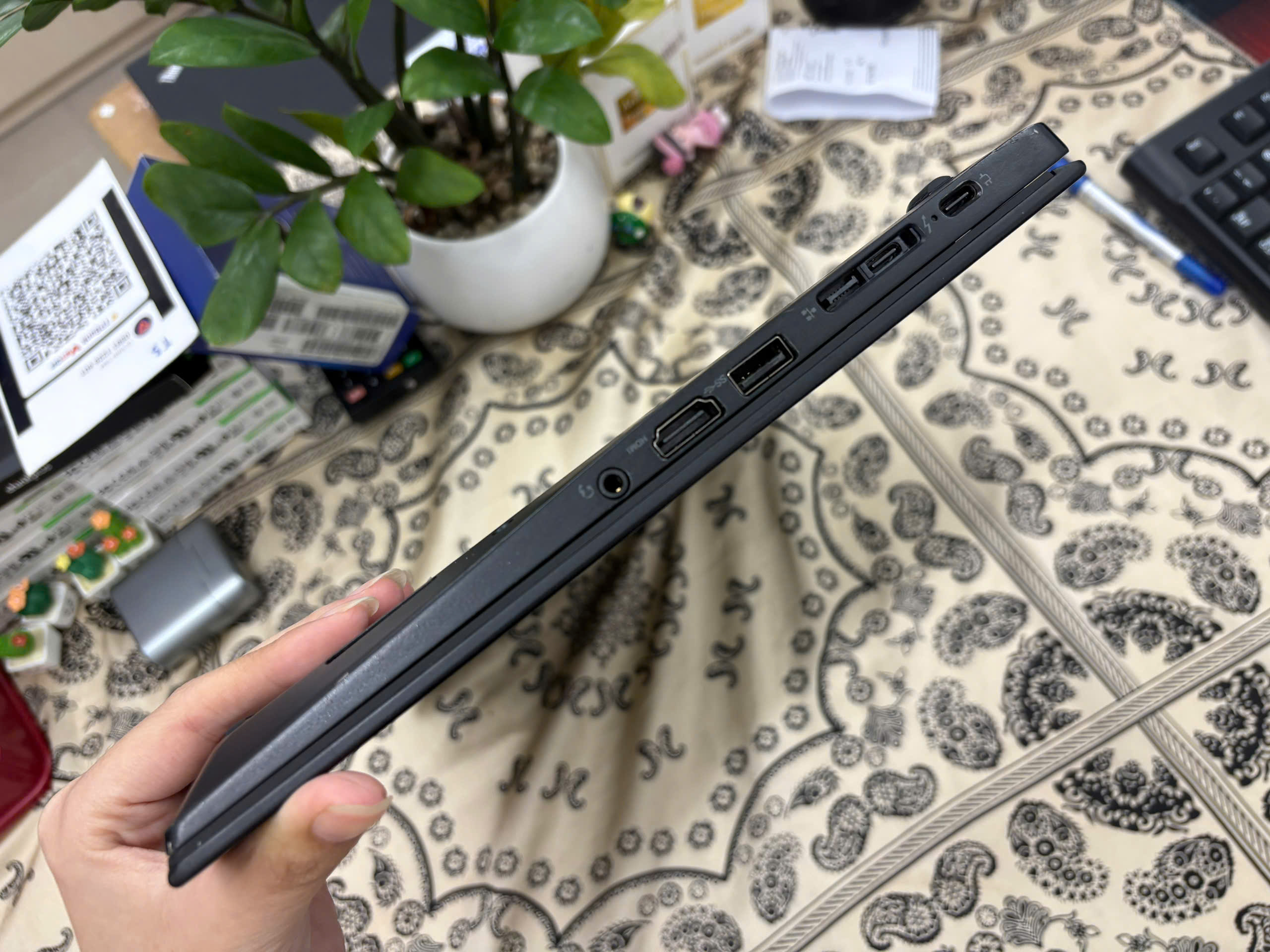 z7181285053501_75638b79afd9c040140ca45fb9b0fc2f