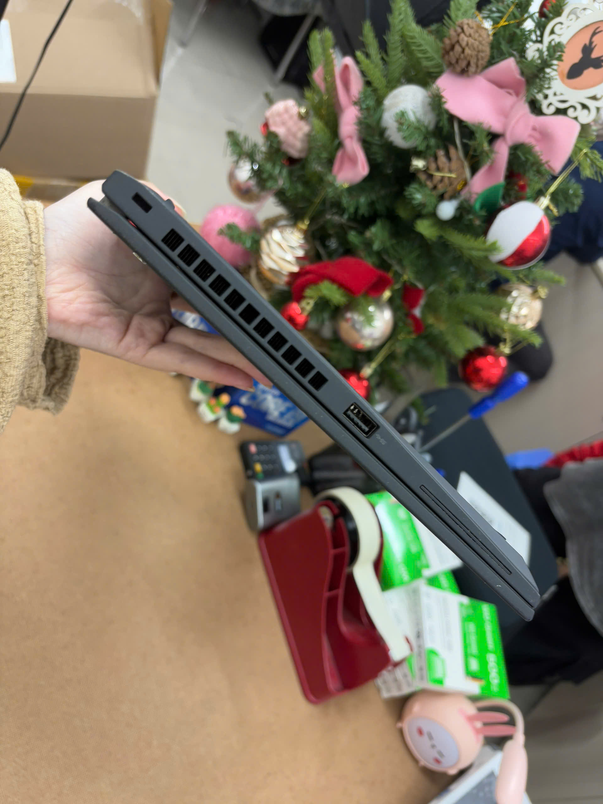 z7202310665091_ec8806ce75178b41a7689ee73f5c533c