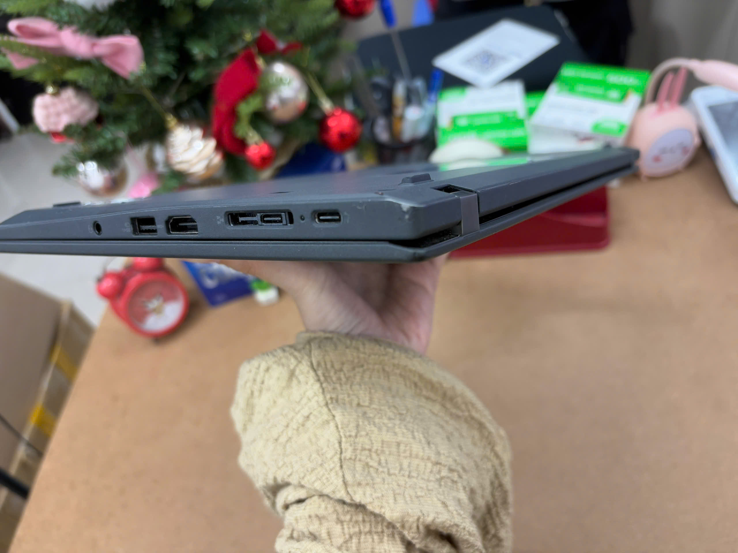 z7202310739249_8ed80bda9c5d9be7738276f3e32eb04b