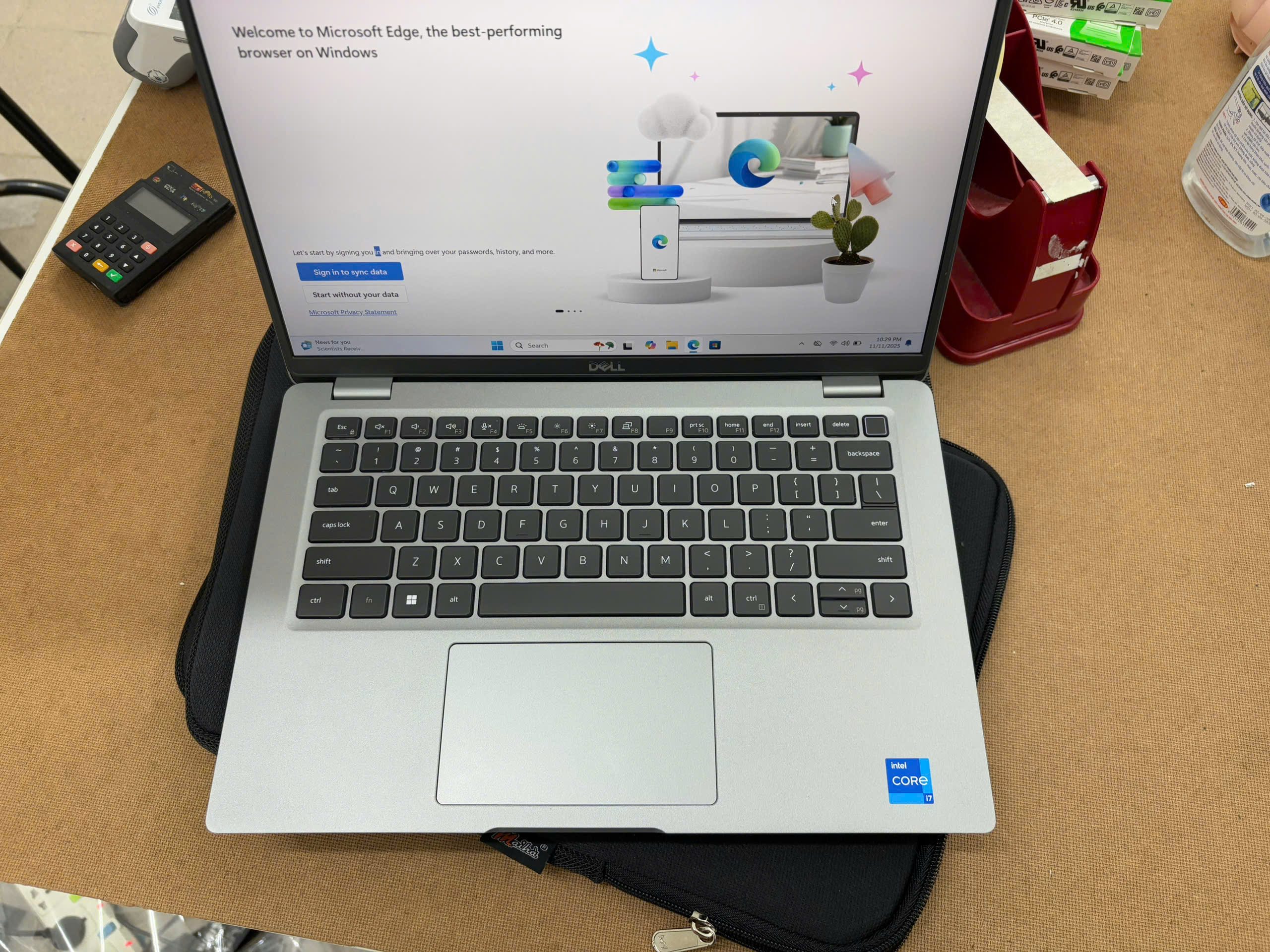 z7215753022356_768f658965cf7496ca26ef9468984f8f